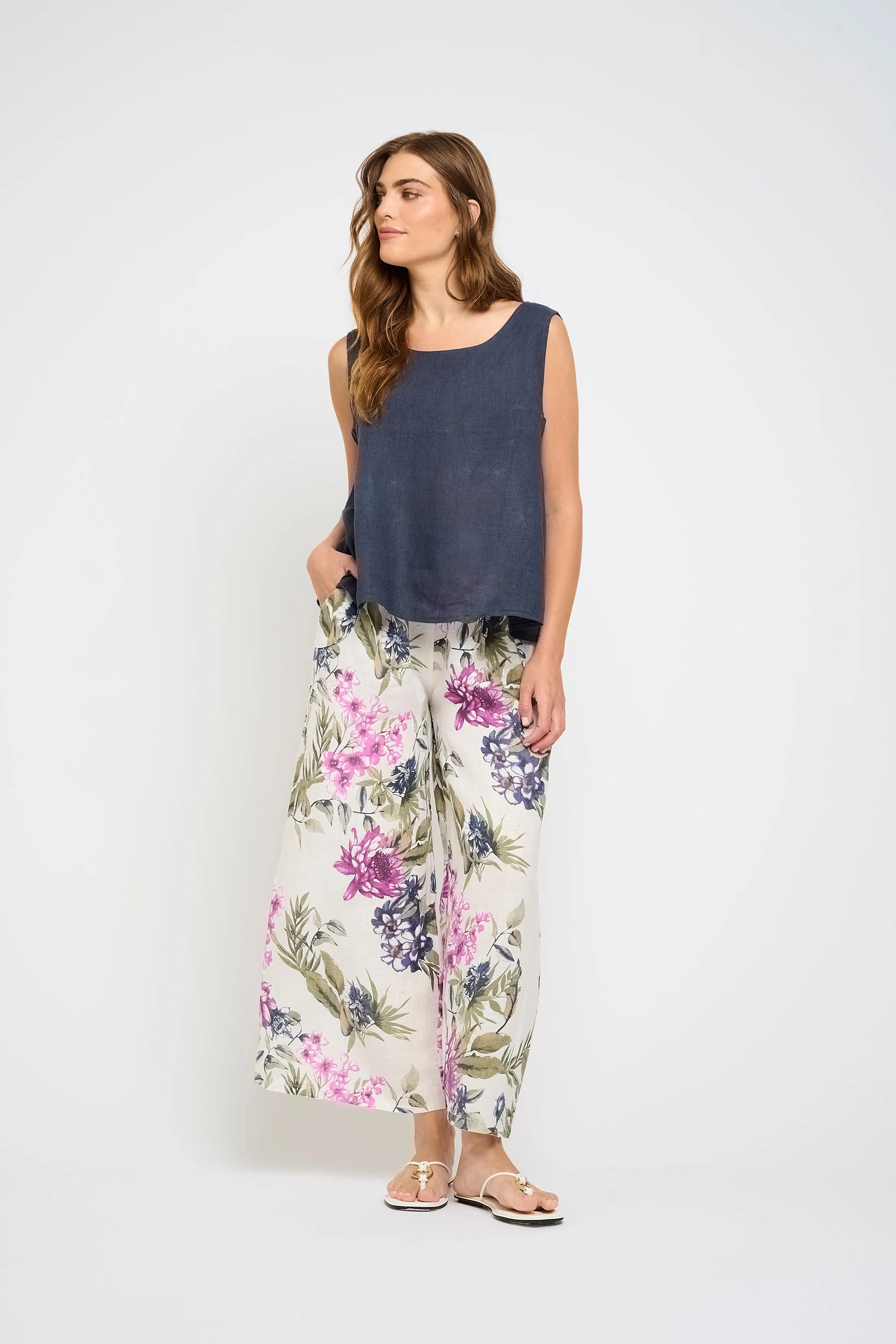 AMALFI FLORAL LINEN PANT WITH TRIM POCKETS