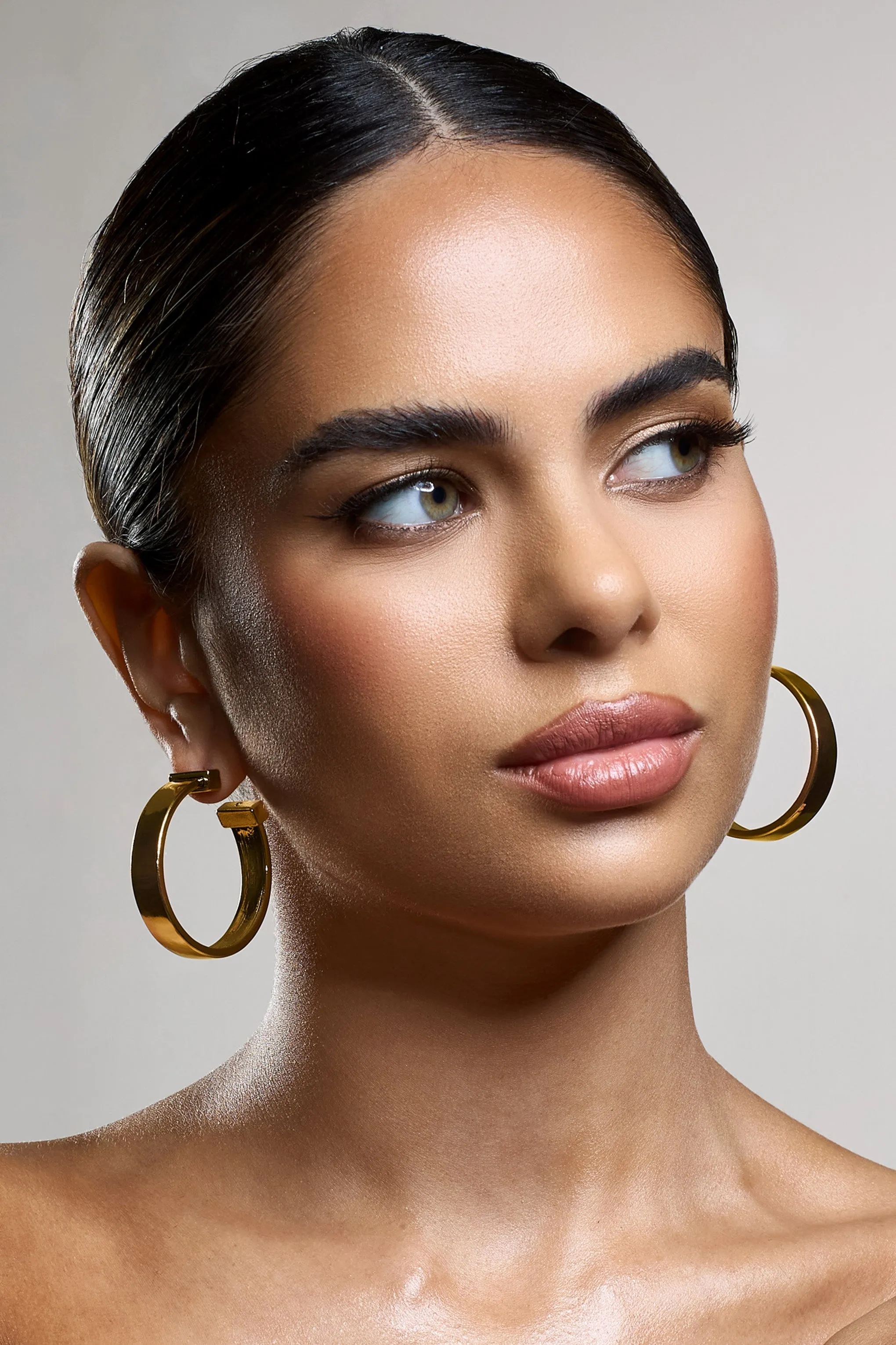 Amery | Gold Chunky Hoop Earrings Club L London