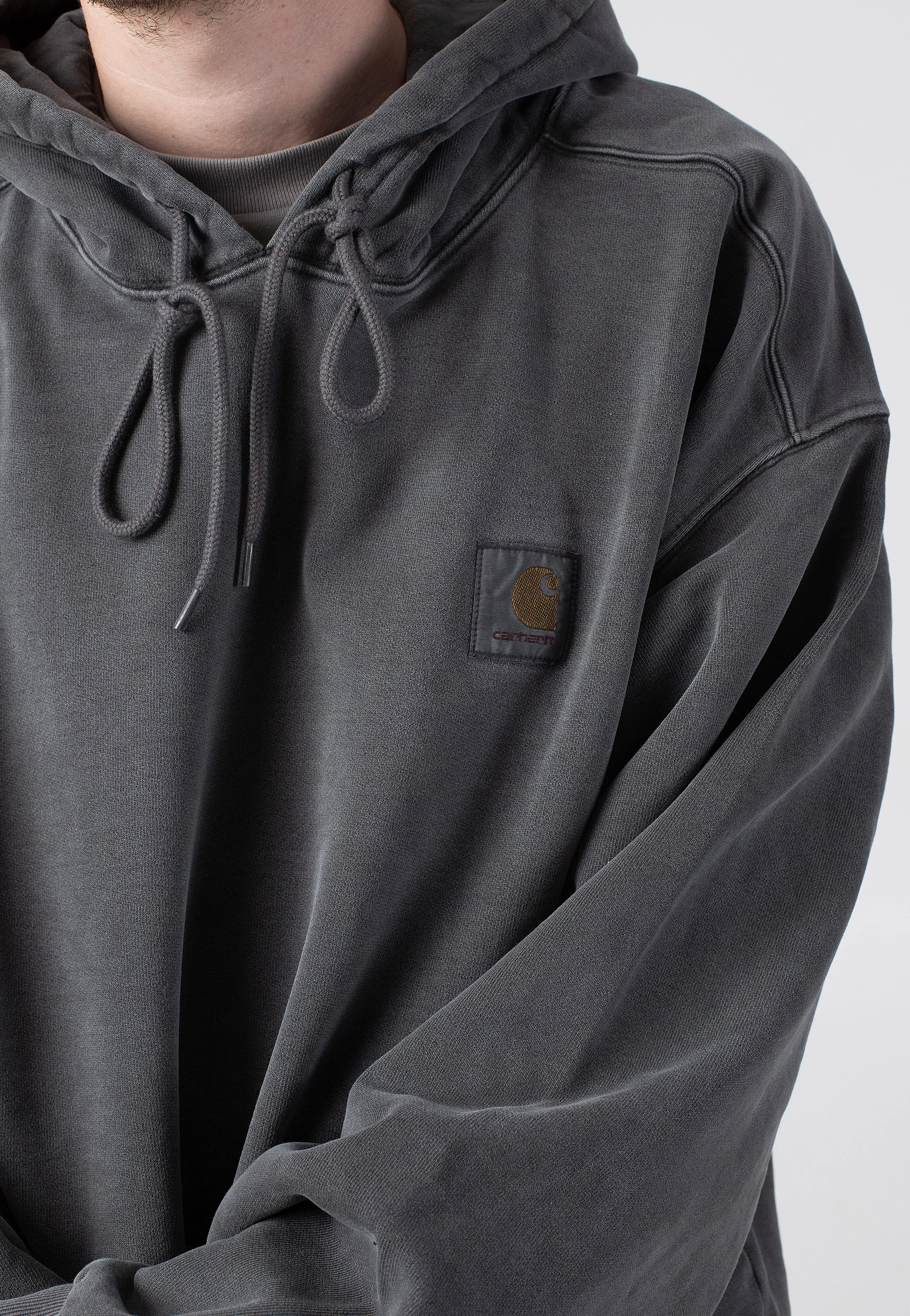 Carhartt WIP - Hooded Vista Garment Dyed Graphite - Hoodie