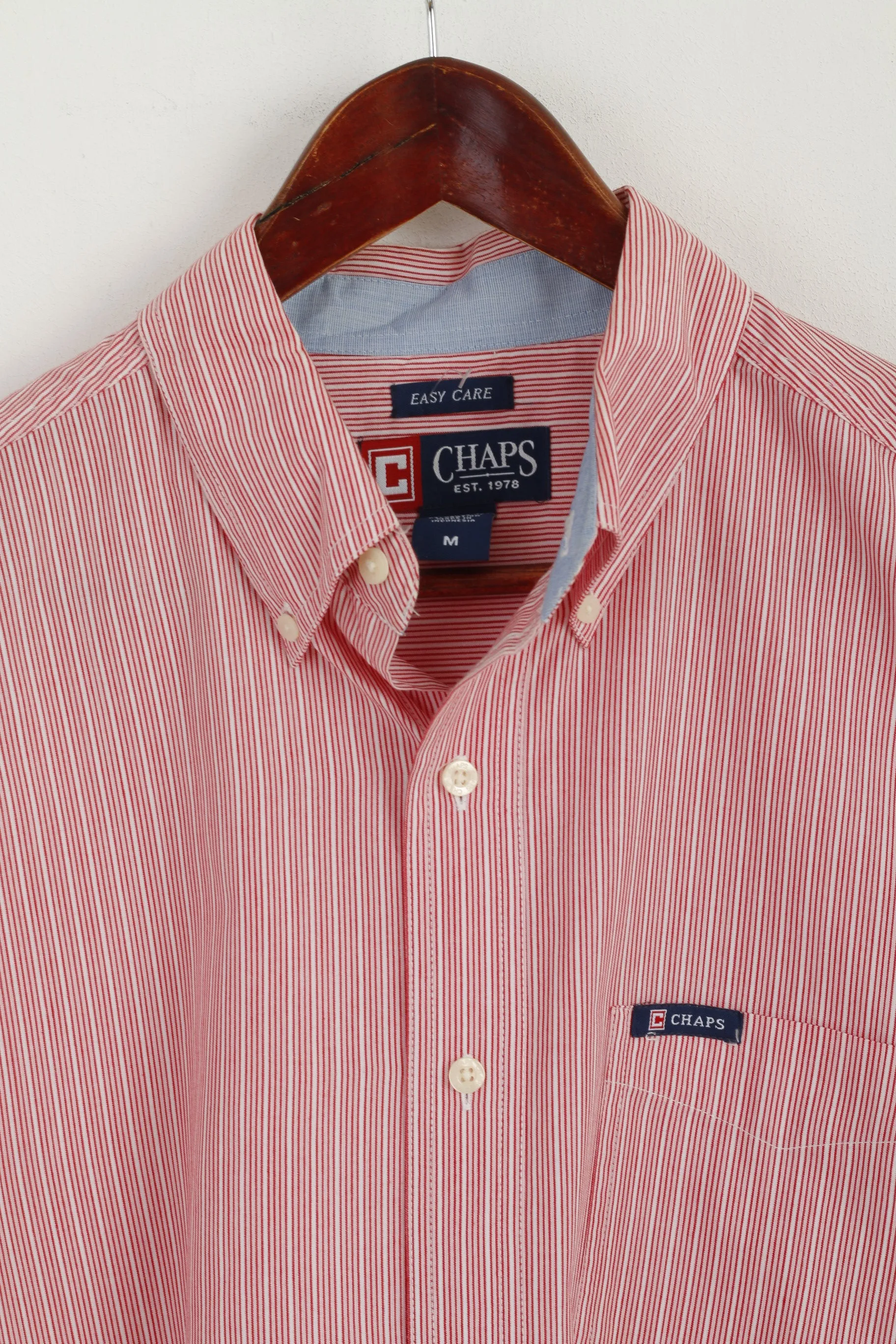 CHAPS Men M Casual Shirt Red Striped Cotton Long Sleeve Easy Care Pocket Classic Top