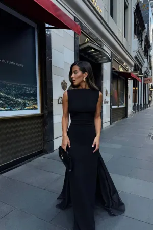 Christal Gown Black by Effie Kats