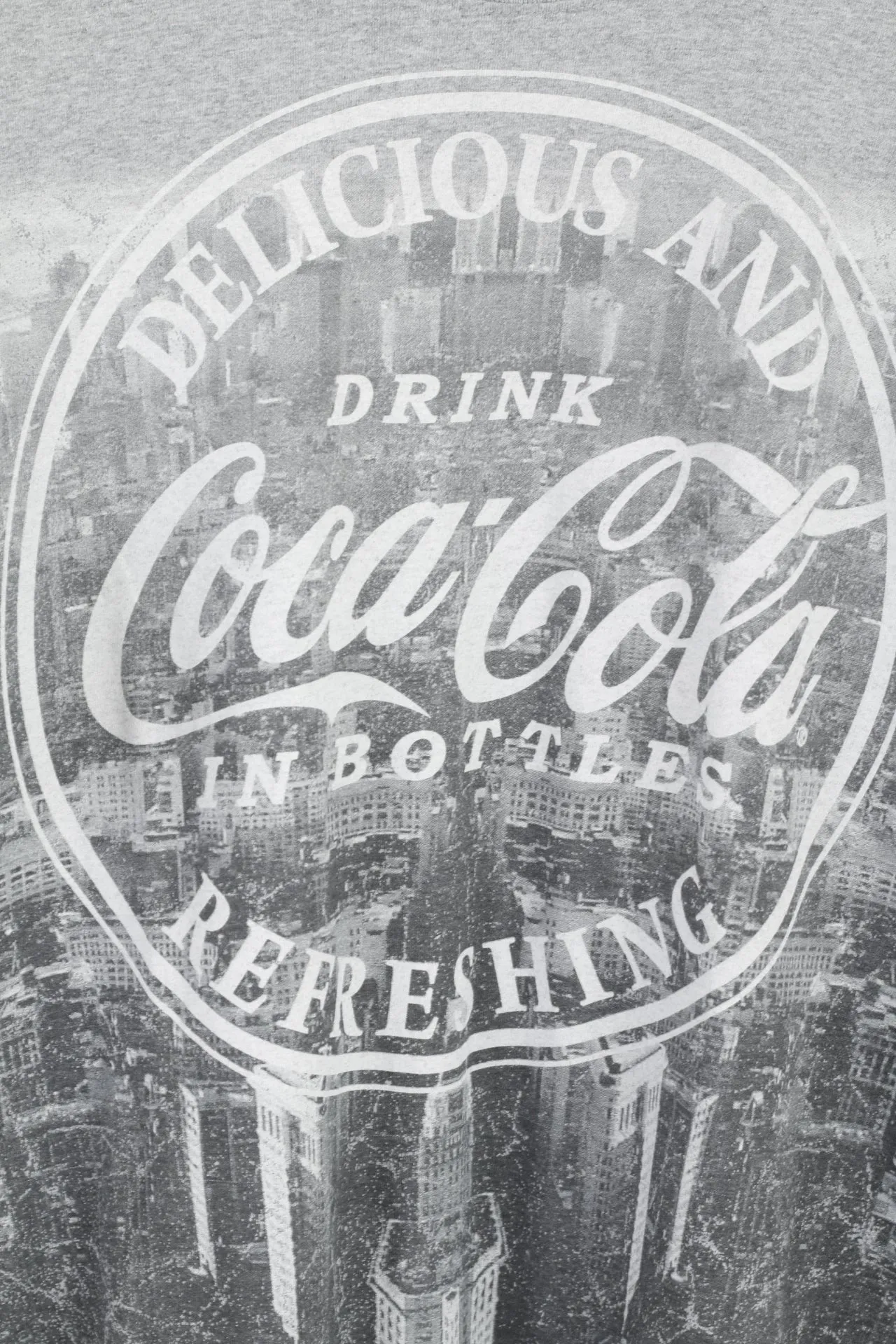 Coca Cola Men XXL T-Shirt Grey Cotton Graphic Drink Basic Crew Neck Top