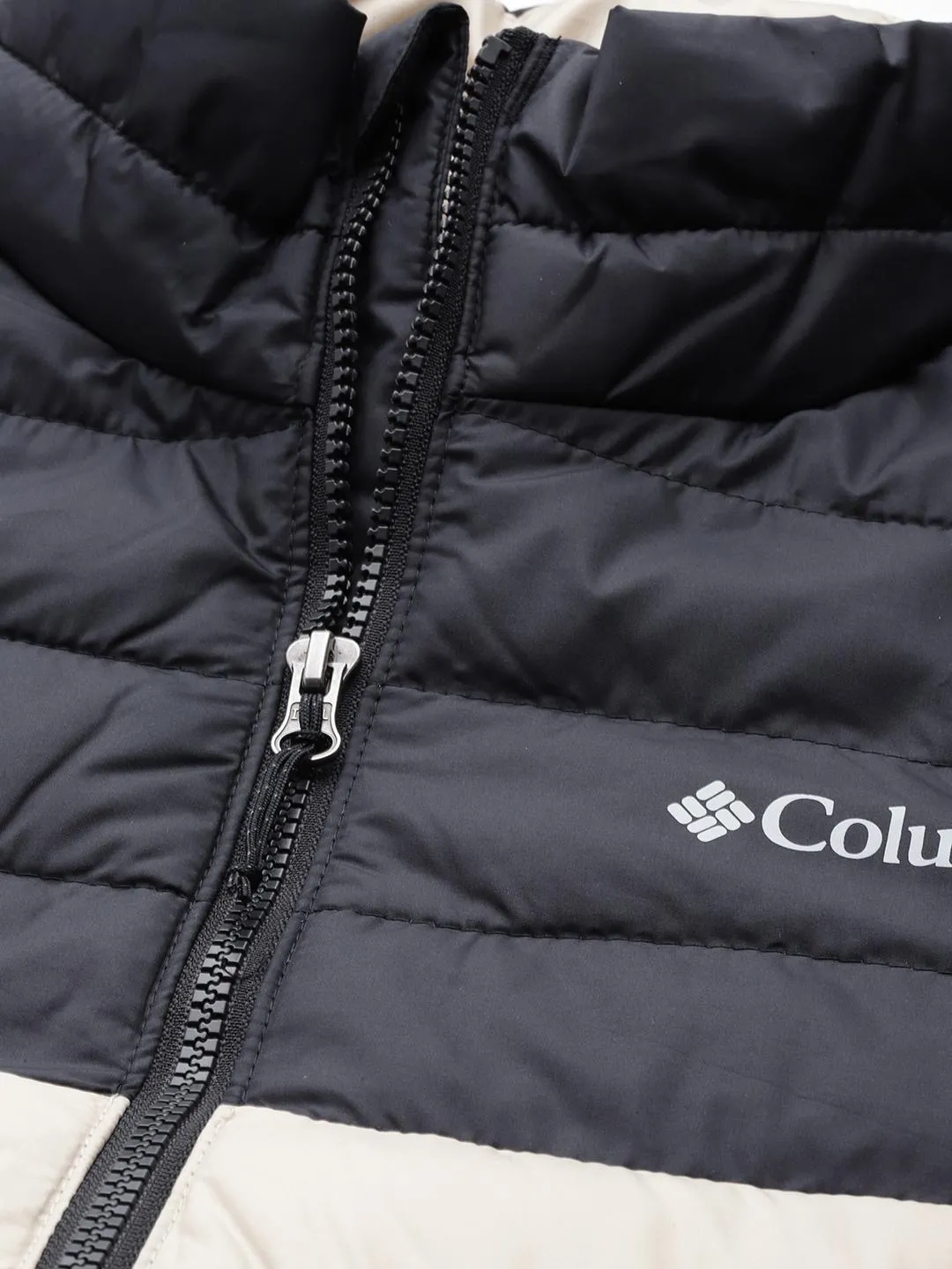 Columbia Men Beige Omni-Heat Reflective Powder Lite Jacket