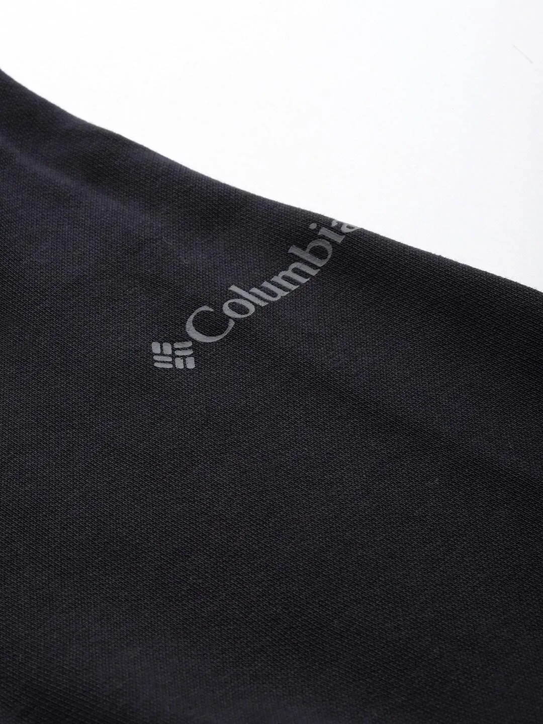 Columbia Men Black Sun Protection M Logo Crew Pullover