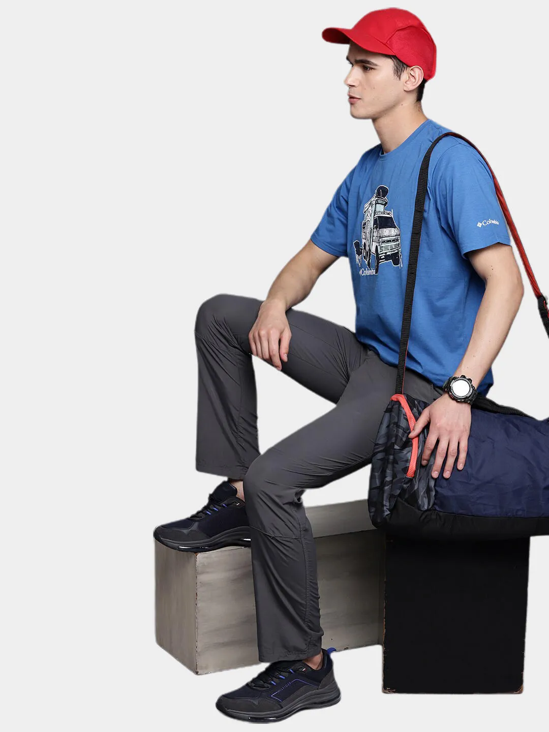 Columbia Men Blue Omni-Wick Sun Trek Graphic Tshirt