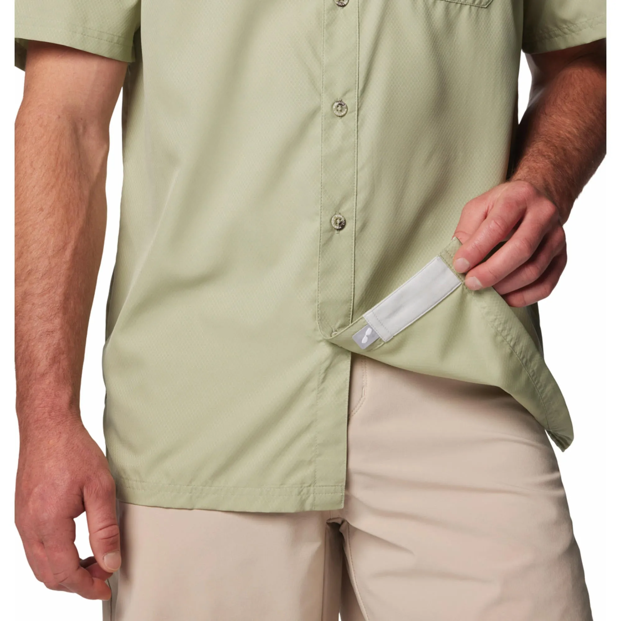 Columbia Men Green Omni-Shade Slack Tide Camp Short Sleeve Shirt