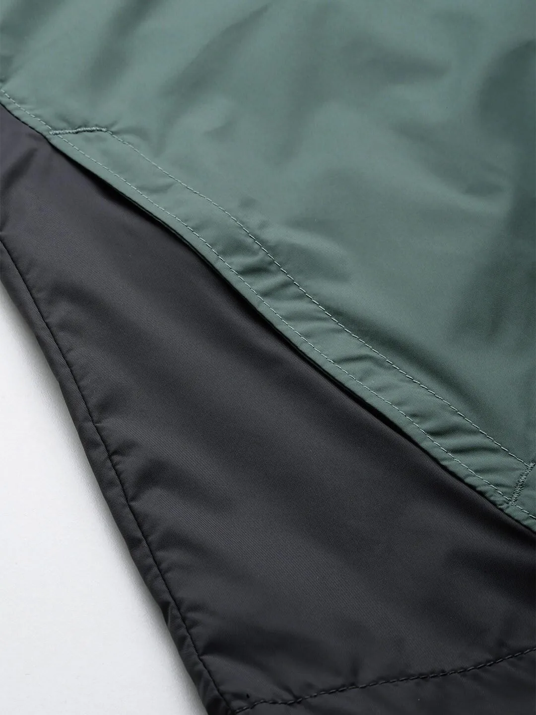 Columbia Men Green Omni-Shield Glennaker Lake Rain Waterproof Rain Jacket