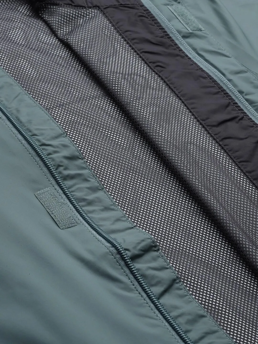 Columbia Men Green Omni-Tech Watertight II Waterproof Rain Jacket