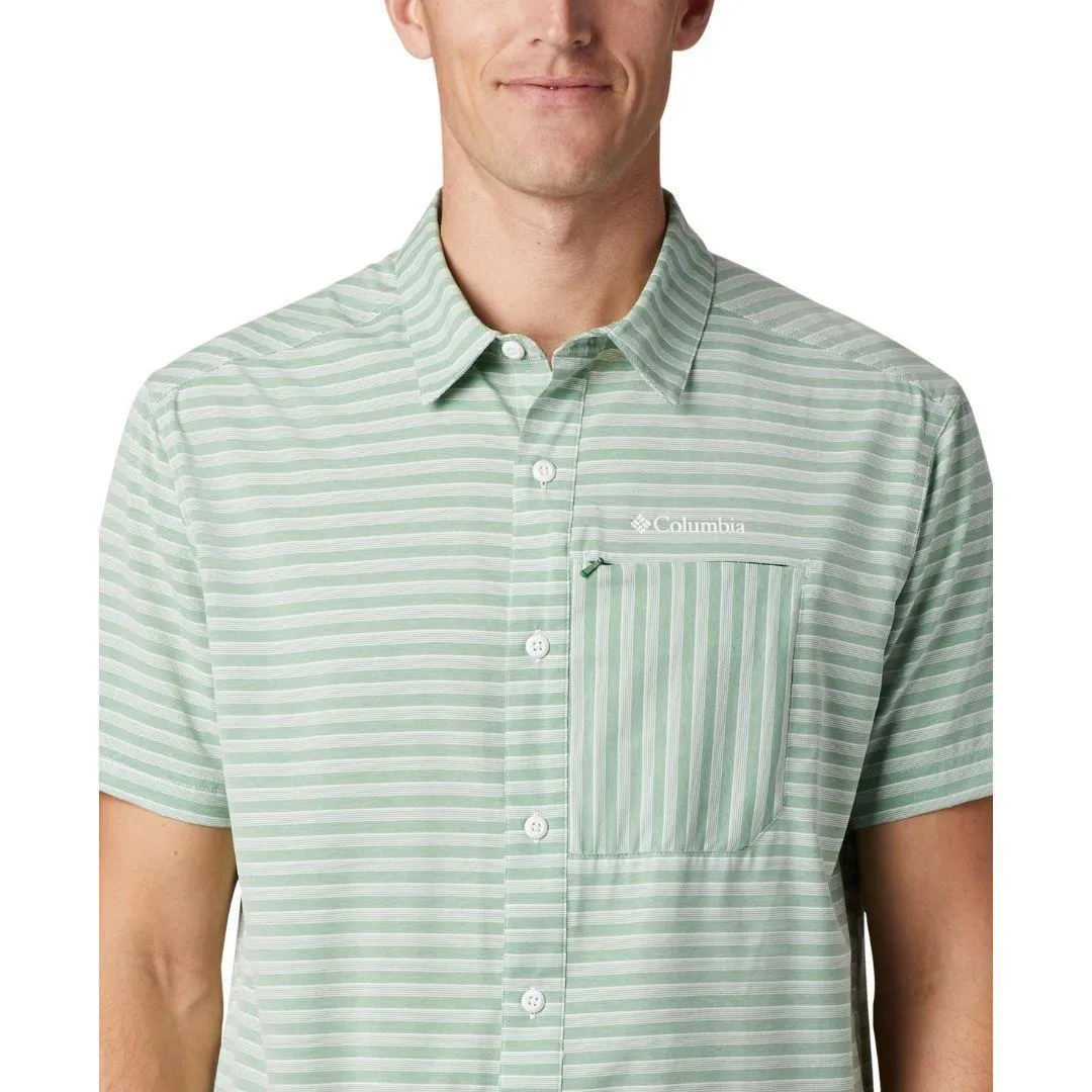 Columbia Men Green Omni-Wick Twisted Creek II Short Sleeve Shirt
