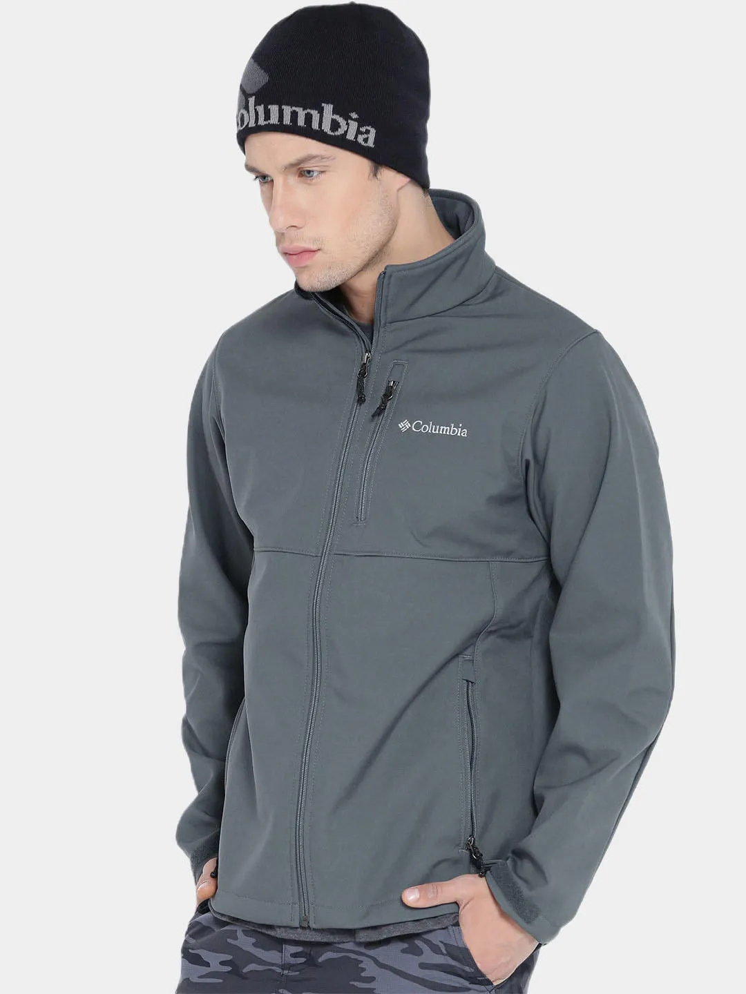 Columbia Men Grey Omni-Shield Ascender Softshell Jacket