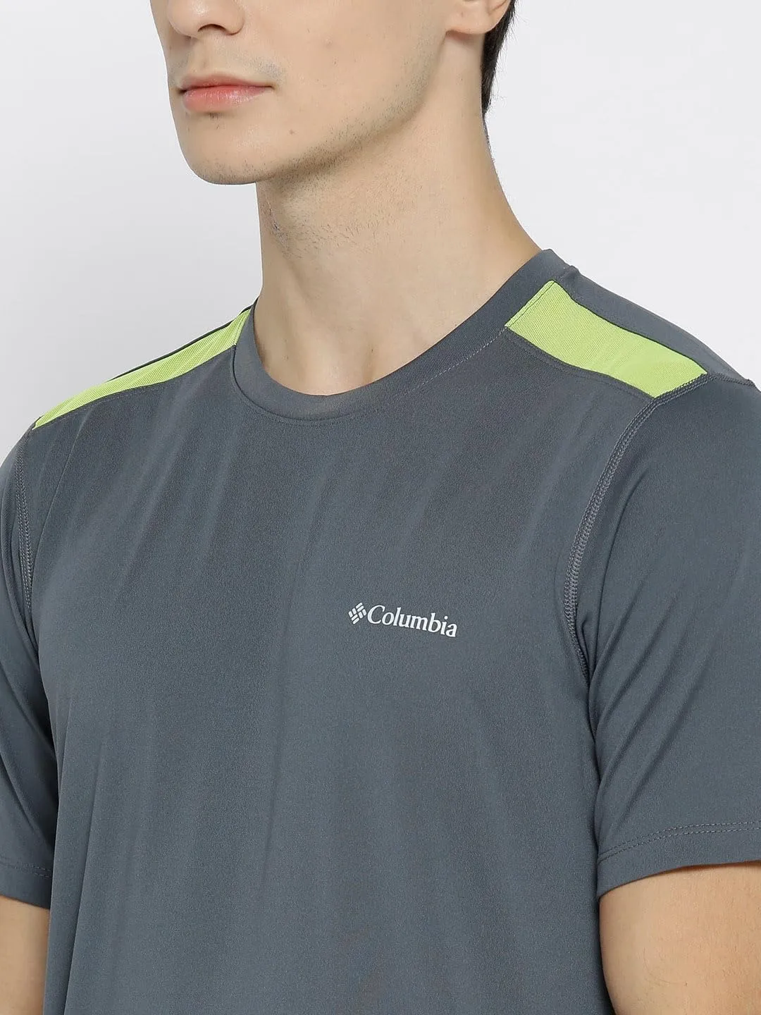 Columbia Men Grey Omni-Wick Ridge Dash Tshirt