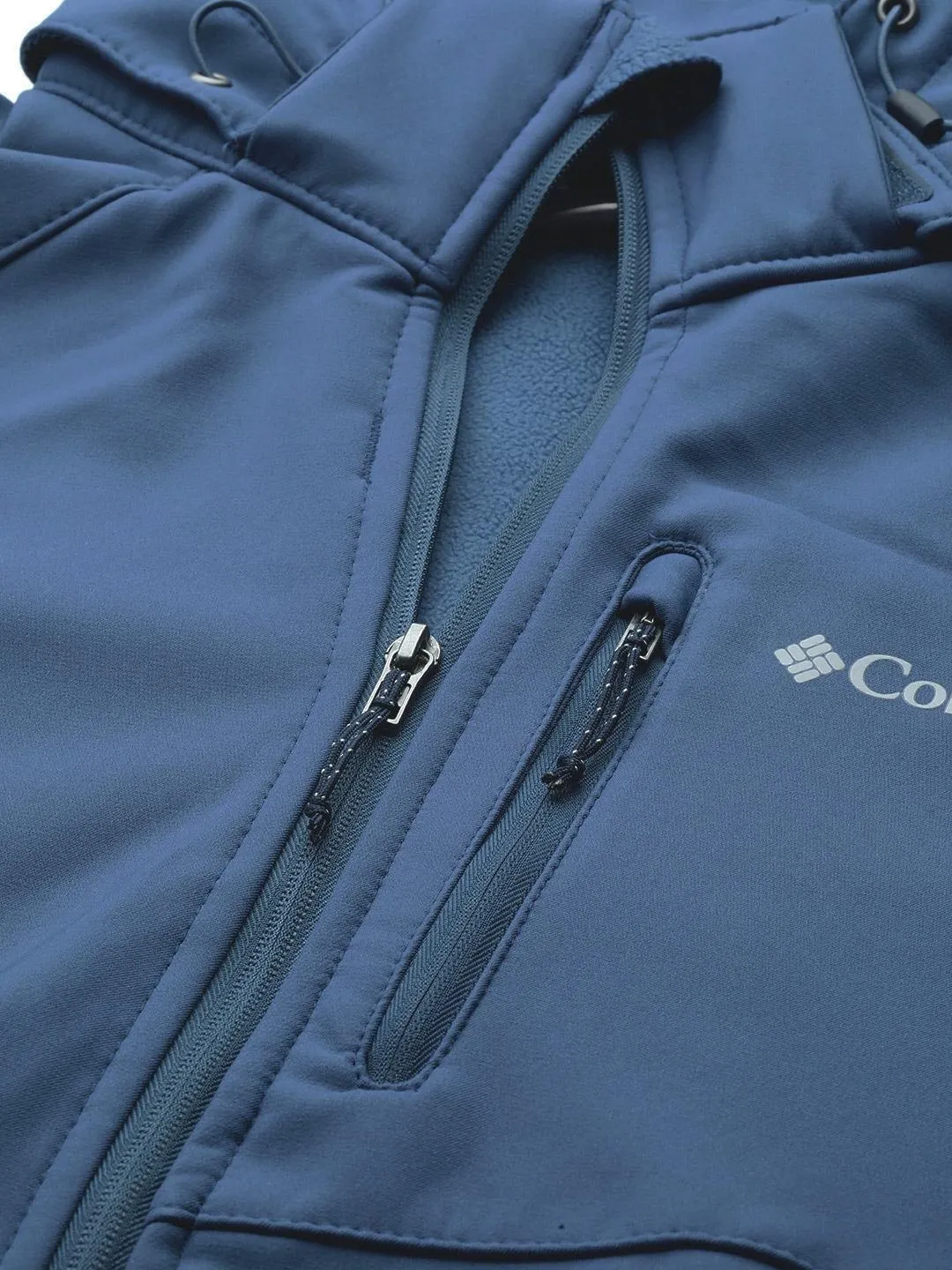 Columbia Men Navy Blue Cascade Ridge II Softshell Jacket