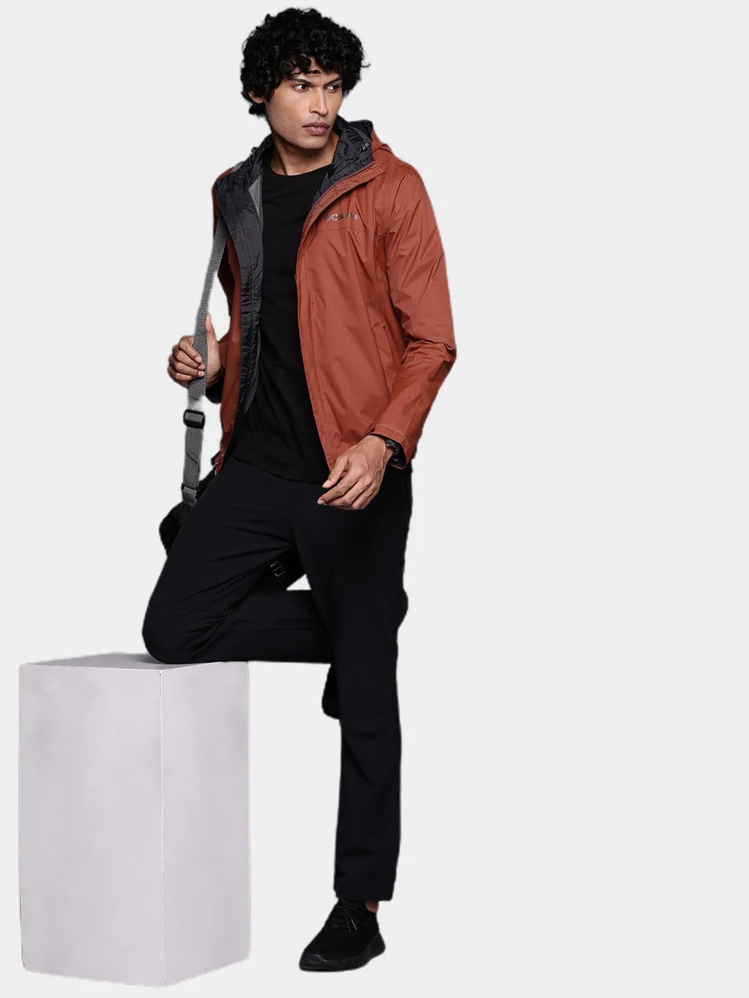 Columbia Men Red Omni-Tech Watertight II Waterproof Rain Jacket