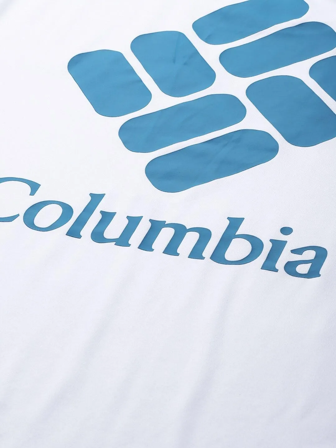 Columbia Men White Omni-Wick Tech Trail Graphic Tshirt