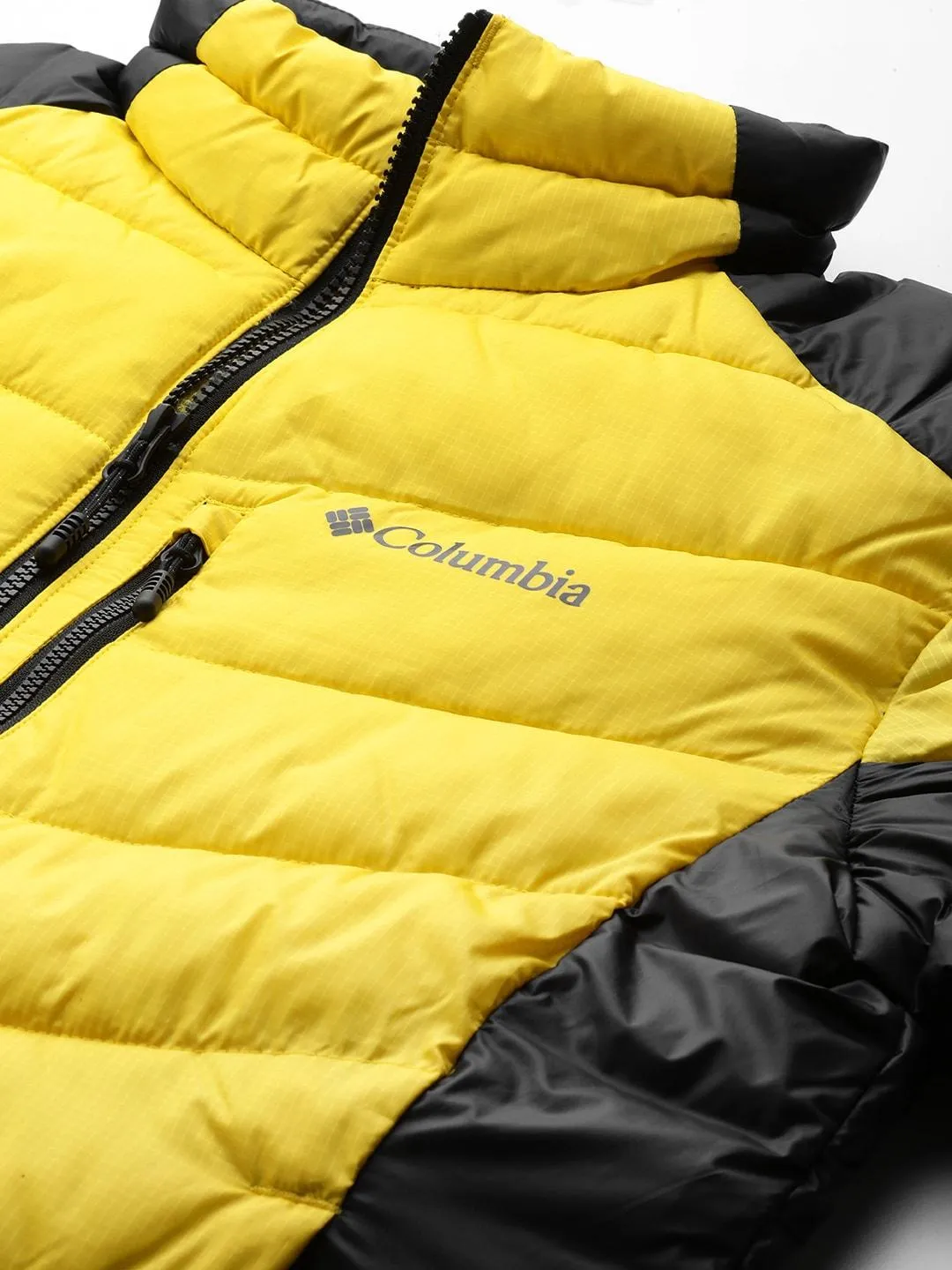 Columbia Men Yellow Omni-Heat Infinity Labyrinth Loop Jacket