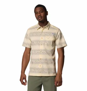 Columbia Men Yellow Wild Cast Camp Short Sleeve Shirt