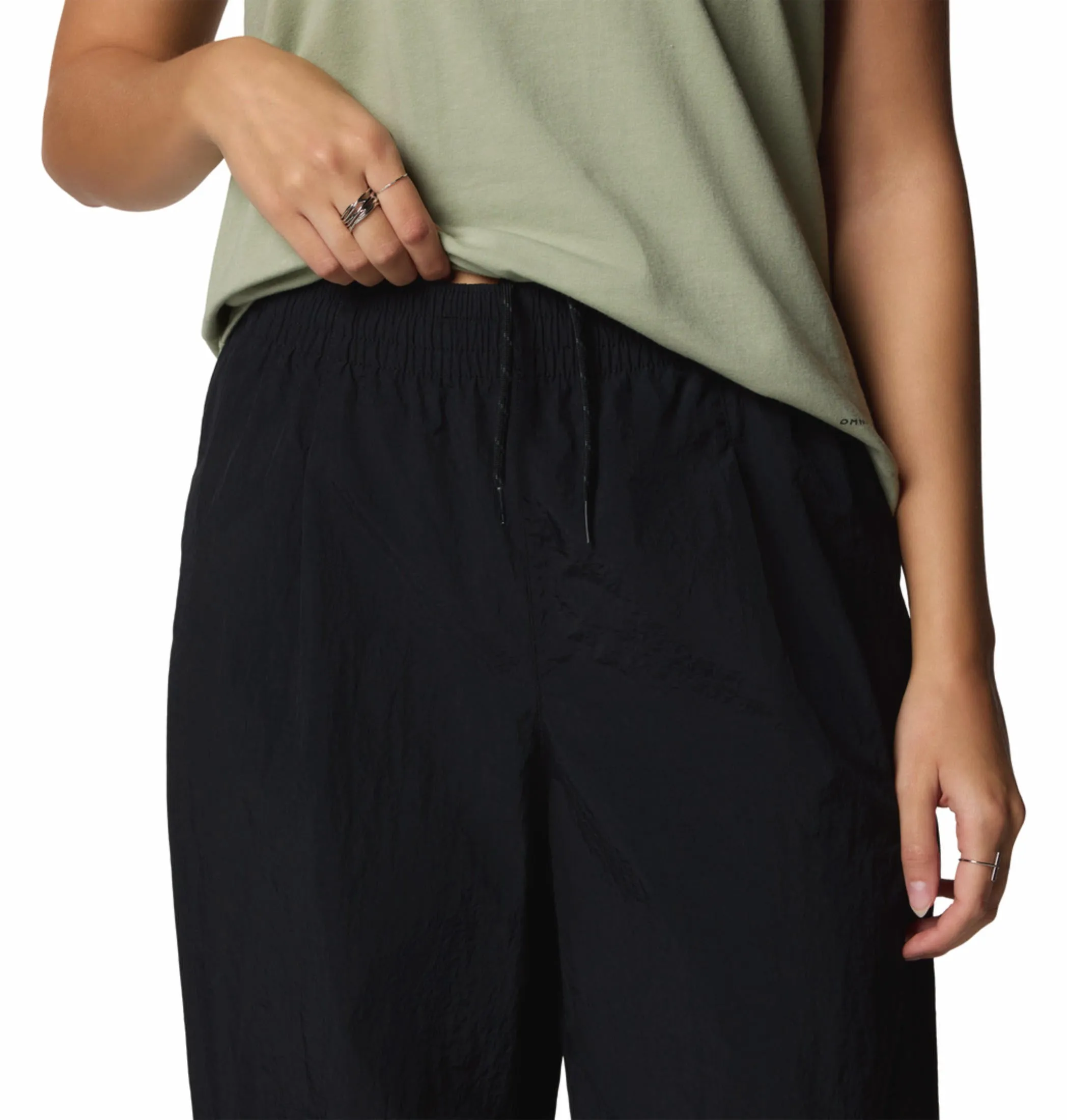 Columbia Women Black Omni-Shield Paracutie Vented Pant