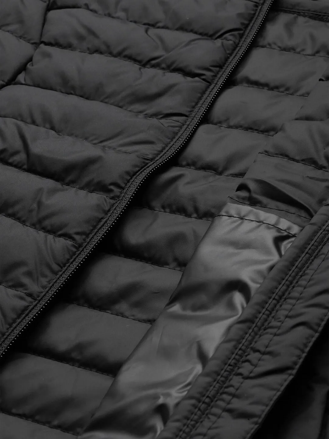 Columbia Women Black Silver Falls Hooded Jacket