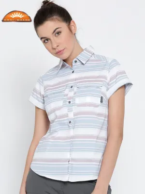Columbia Women Blue Omni-Wick Pilsner Peak Novelty Short Sleeve Shirt