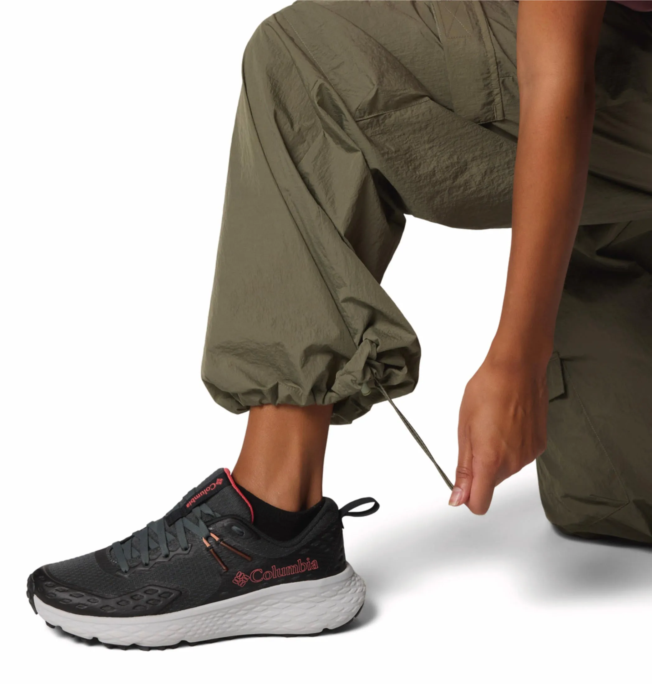 Columbia Women Green Omni-Shield Elevated View Parachute Pant