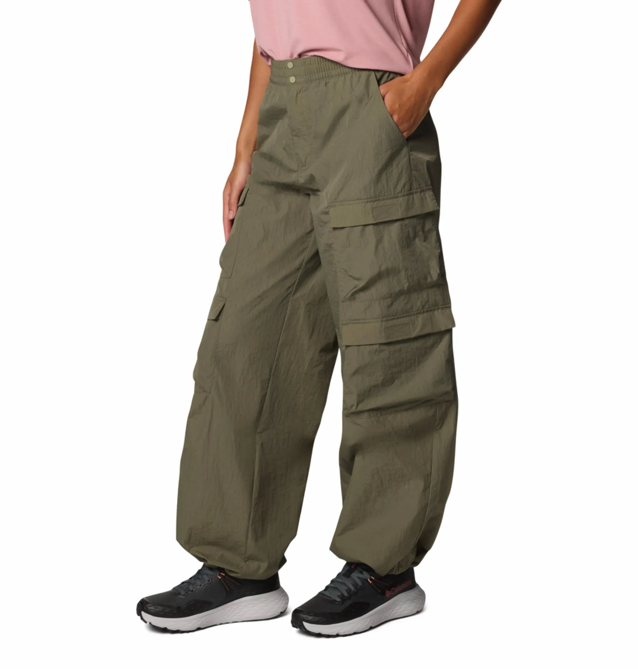 Columbia Women Green Omni-Shield Elevated View Parachute Pant