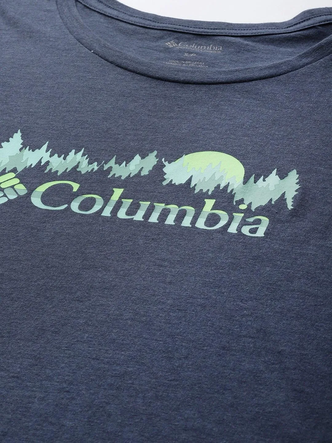 Columbia Women Navy Blue Daisy DaysGraphic Tshirt