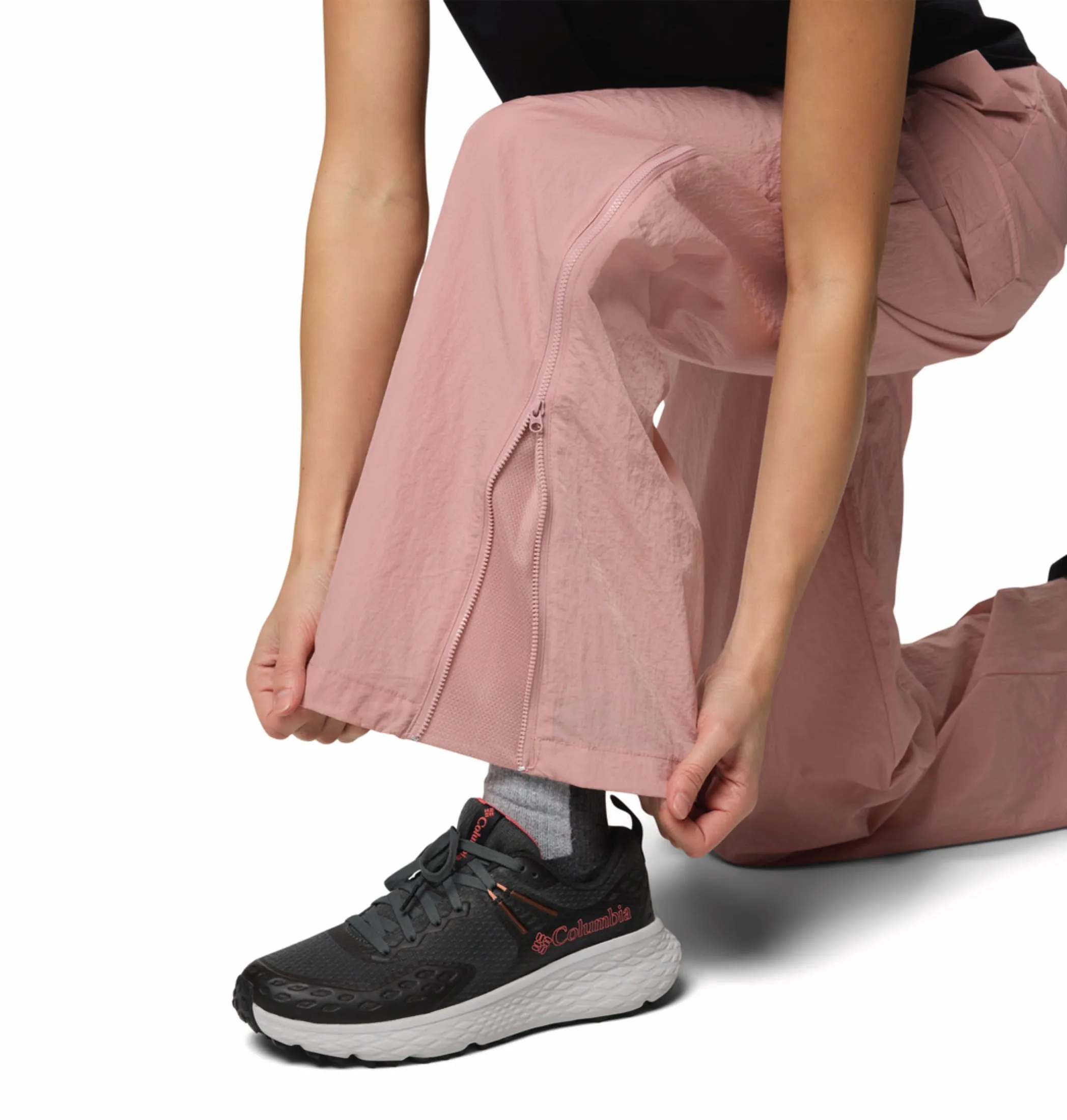 Columbia Women Pink Omni-Shield Paracutie Vented Pant