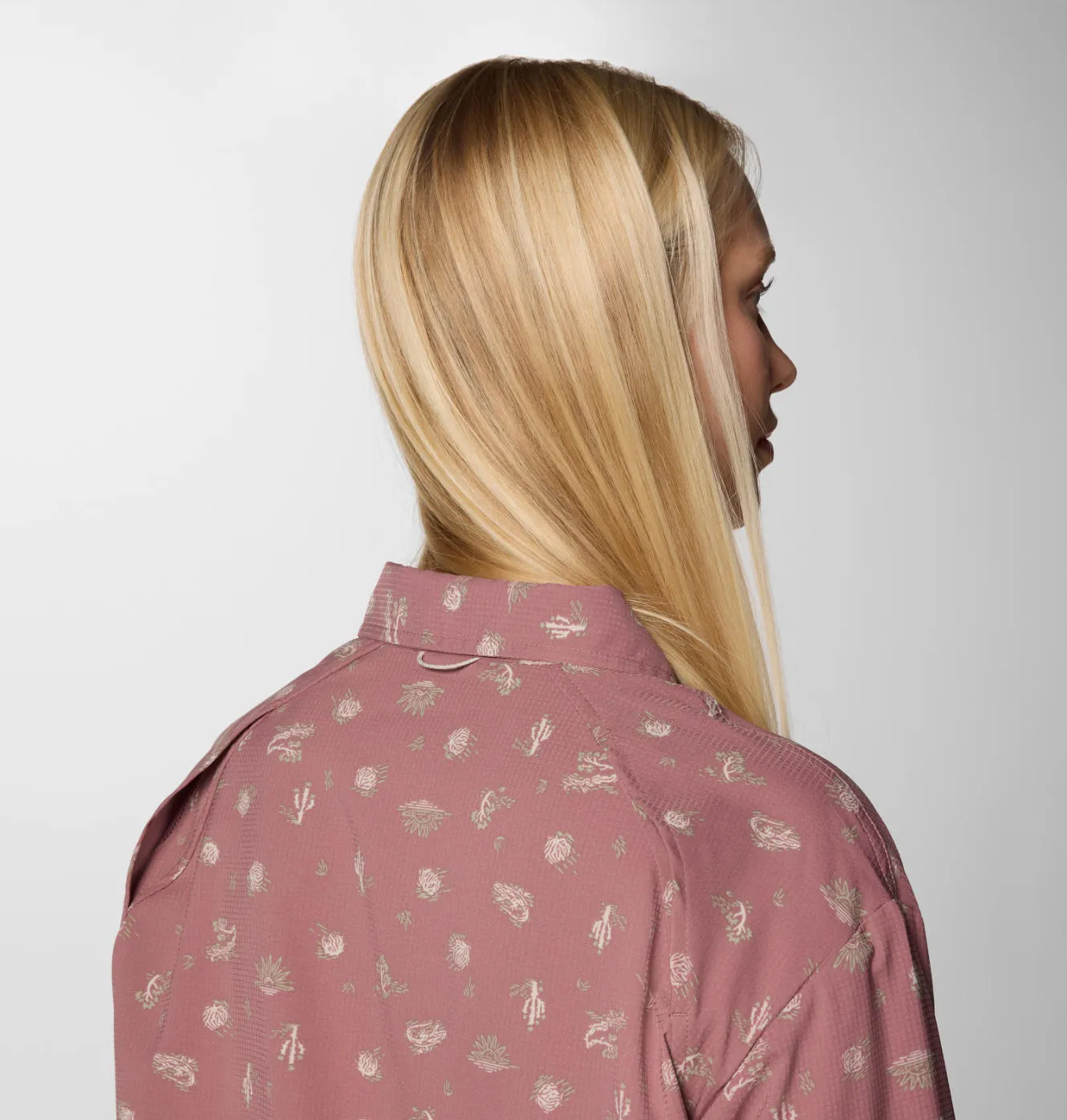 Columbia Women Red Omni-Shade Silver Ridge Utility Patterned Long Sleeve Shirt