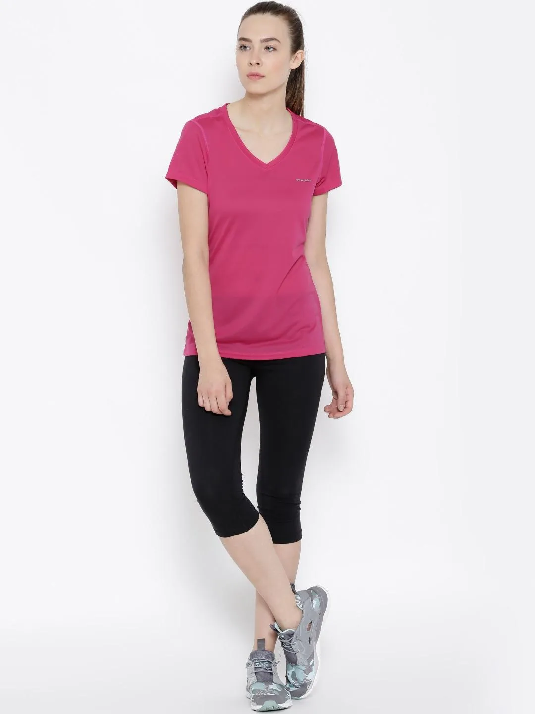 Columbia Women Red Omni-Wick Tech TrekShort Sleeve Tshirt