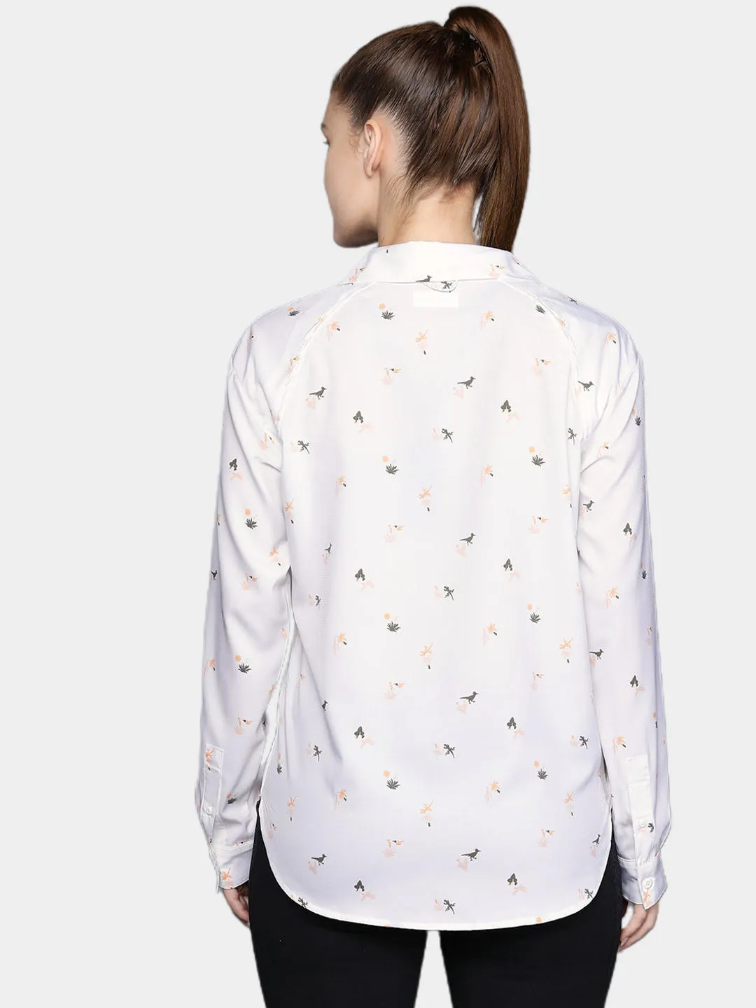 Columbia Women White Omni-Shade Silver Ridge Utility Patterned Long Sleeve Shirt