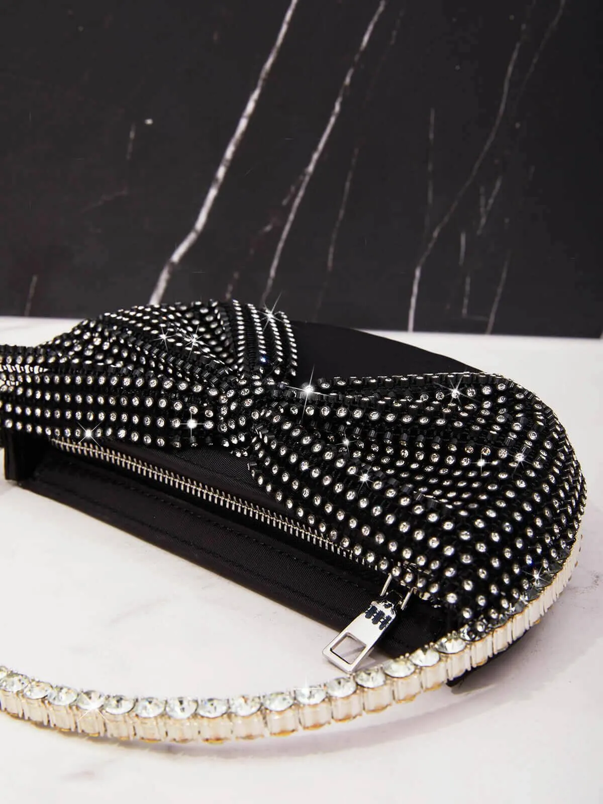 CRYSTAL BOW CLUTCH Gloria Lanvin