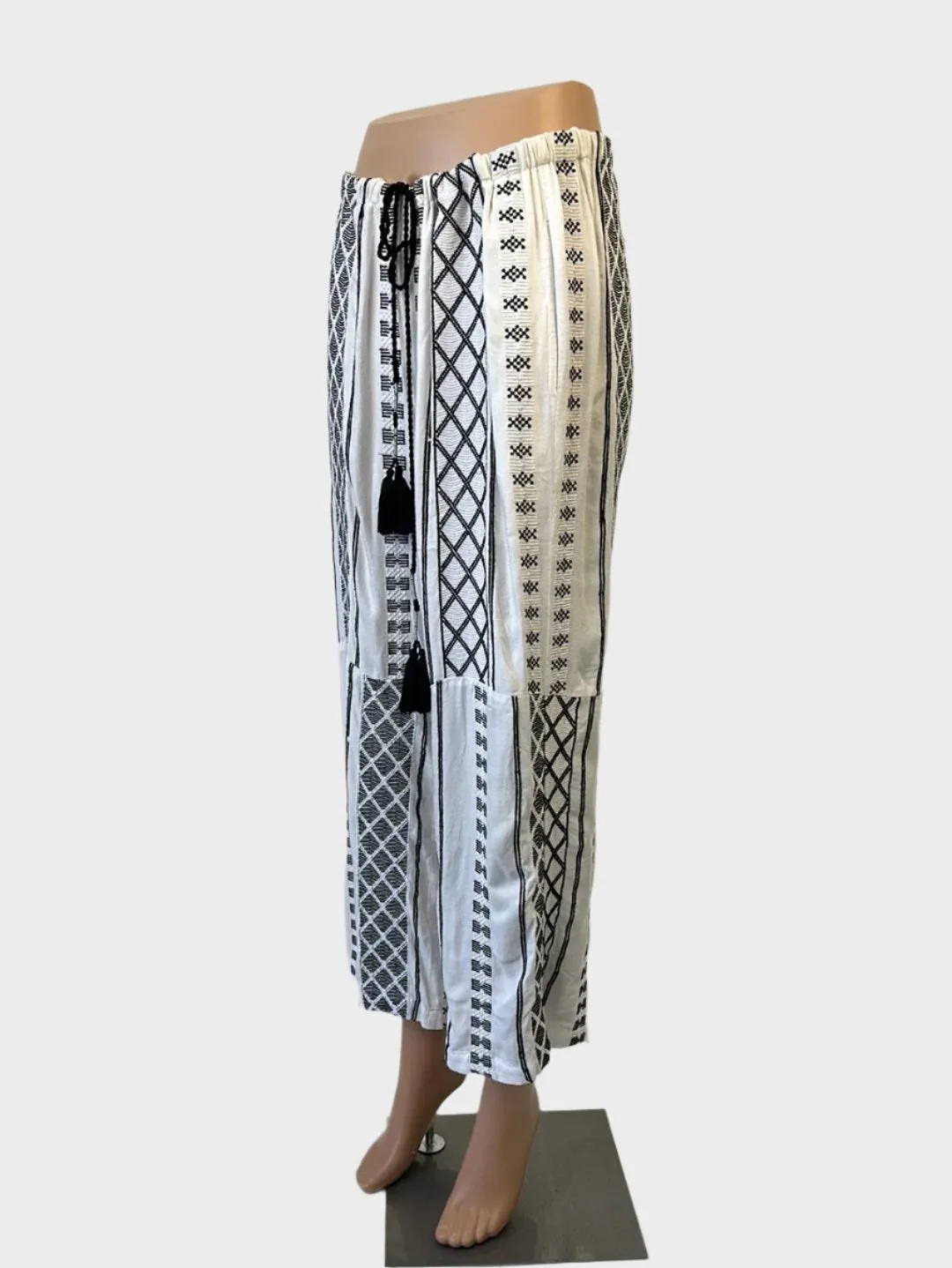 ecru | Peru | pants | size 10 | wide leg