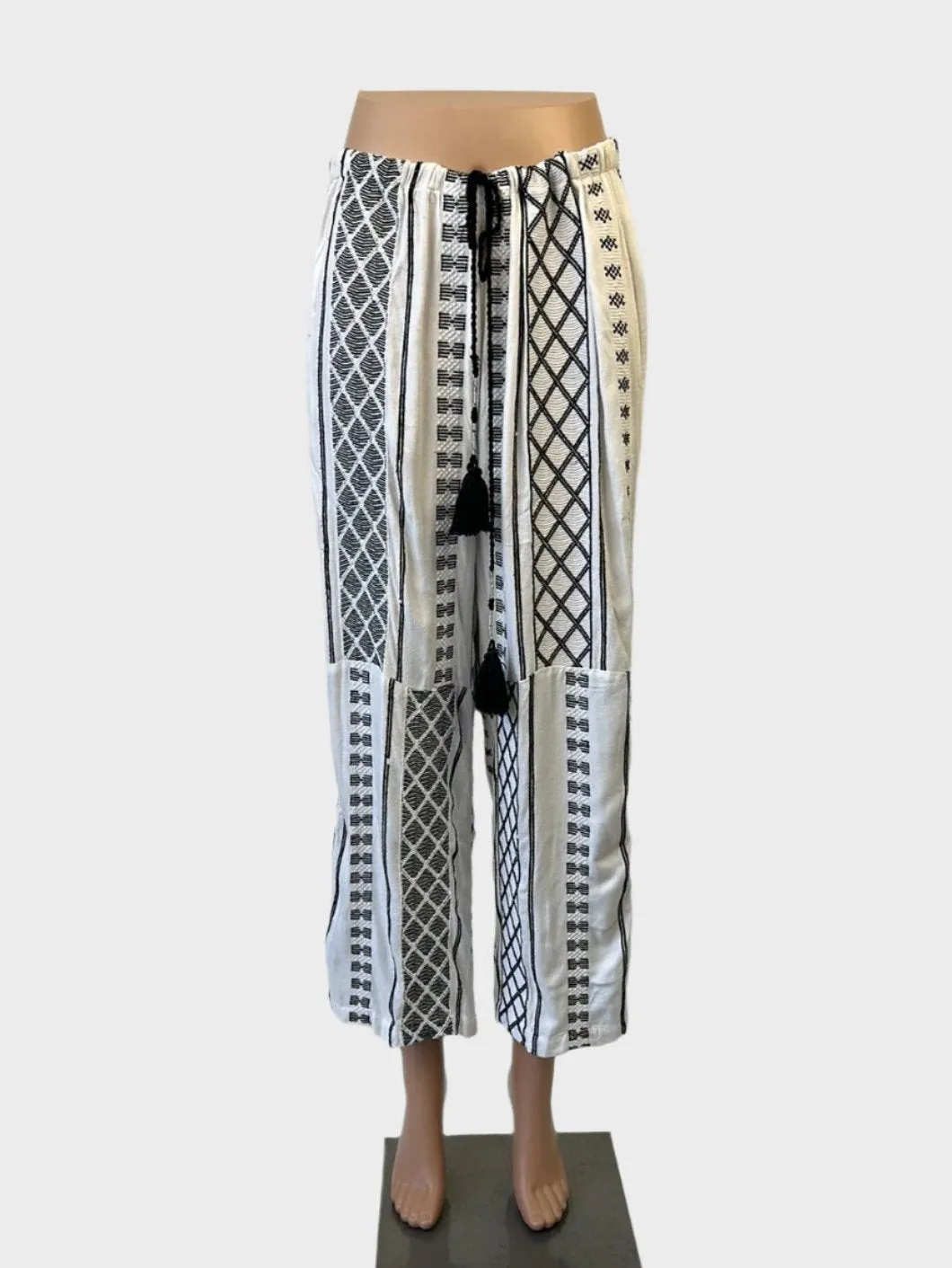 ecru | Peru | pants | size 10 | wide leg