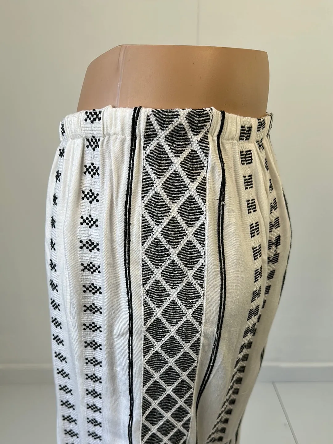ecru | Peru | pants | size 10 | wide leg