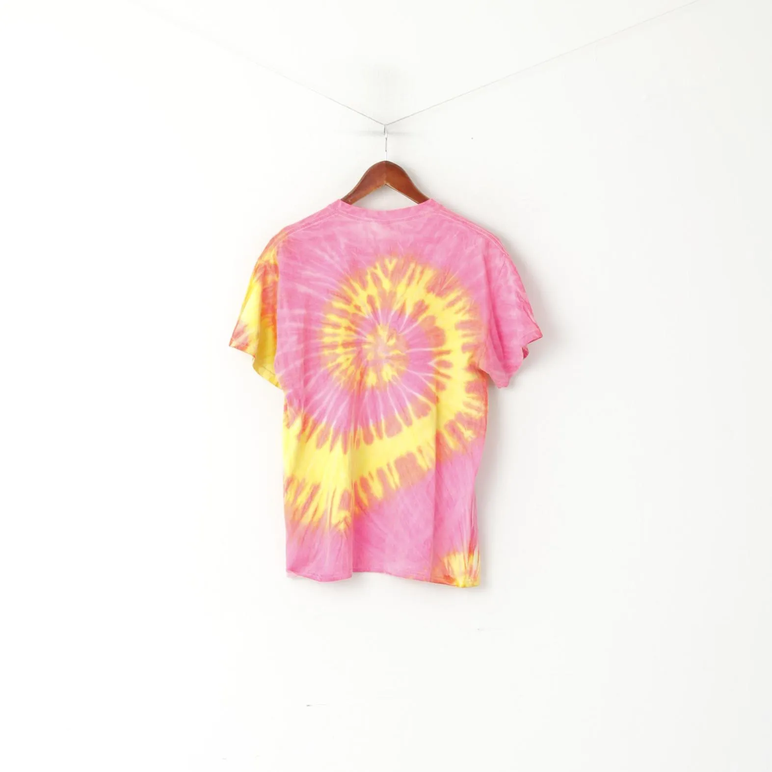 Gildan Men M T-Shirt Pink Cotton Hippie North Fork River Camp Crew Neck Top