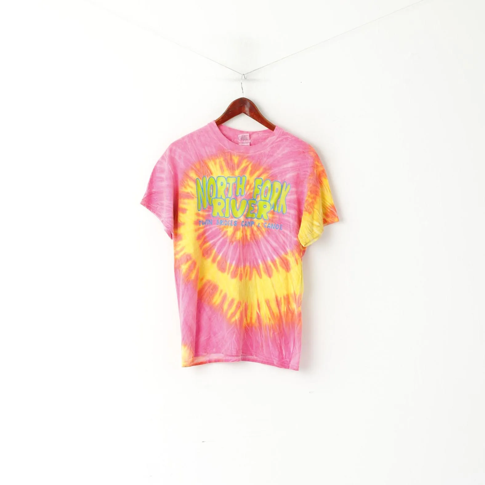 Gildan Men M T-Shirt Pink Cotton Hippie North Fork River Camp Crew Neck Top