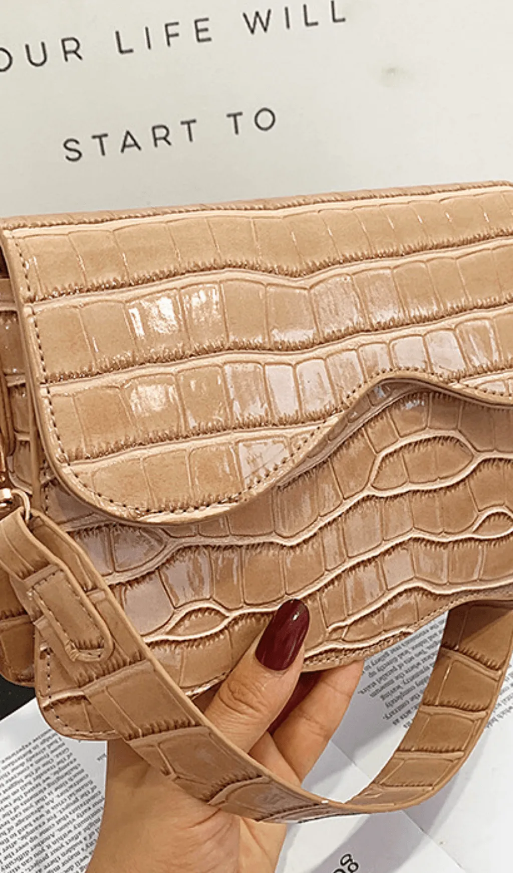 HEADLINE VINTAGE TEXTURE UNDERARM BAG Gloria Lanvin