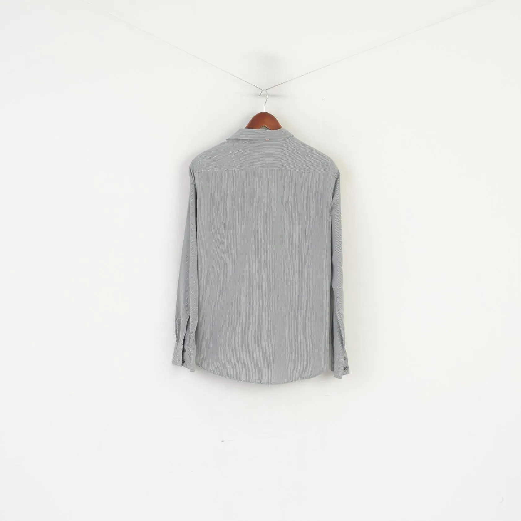 Hugo Boss Men L (M) Casual Shirt Grey Striped Cotton Hidden Buttons Long Sleeve Top