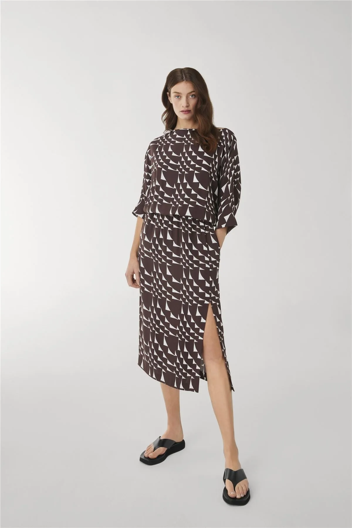 Jasper Conran Beau 3/4 Sleeve Brown Print Boat Neck Relaxed Fit Midi Dresses with Split and Pockets