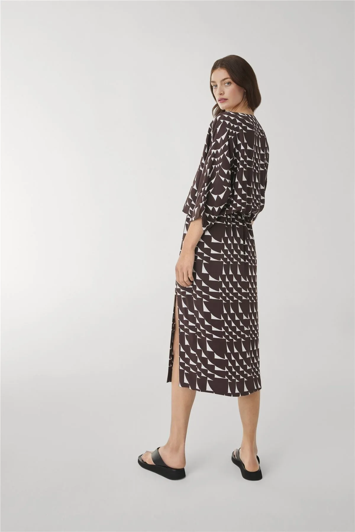 Jasper Conran Beau 3/4 Sleeve Brown Print Boat Neck Relaxed Fit Midi Dresses with Split and Pockets