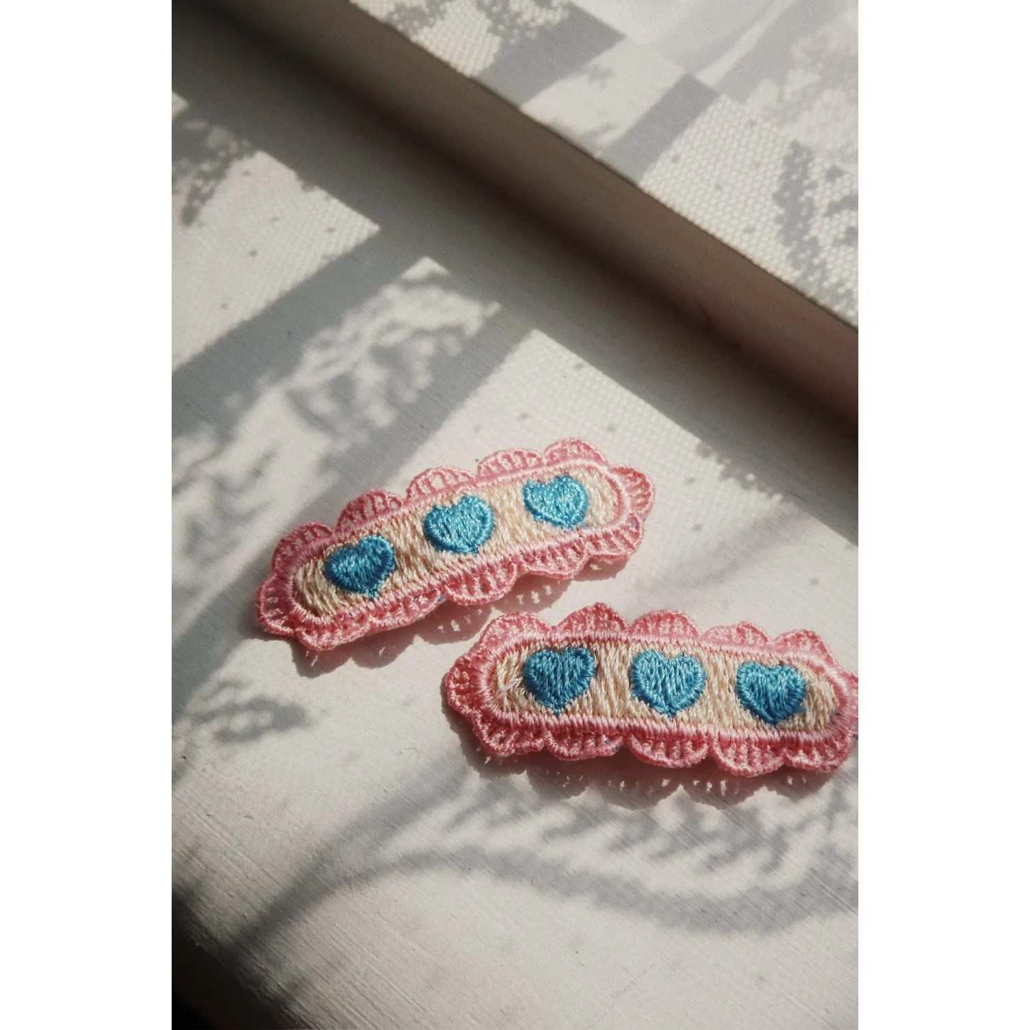 Konges Sljd Buttercream 2 Pack Heart Embroidery Hair Clip