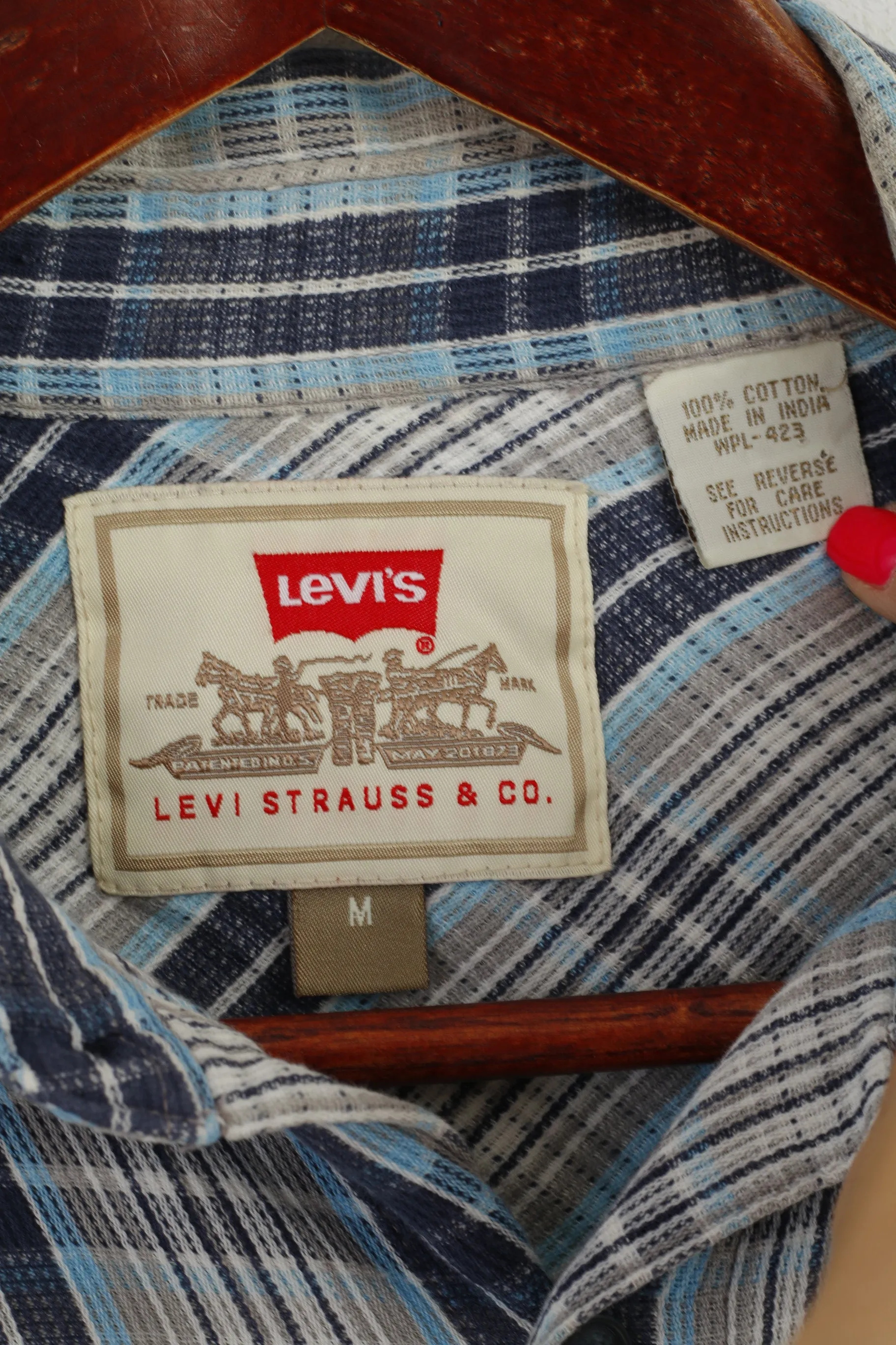 Levi's Men M (L) Casual Shirt Blue Check 100% Cotton Pocket Long Sleeve Top