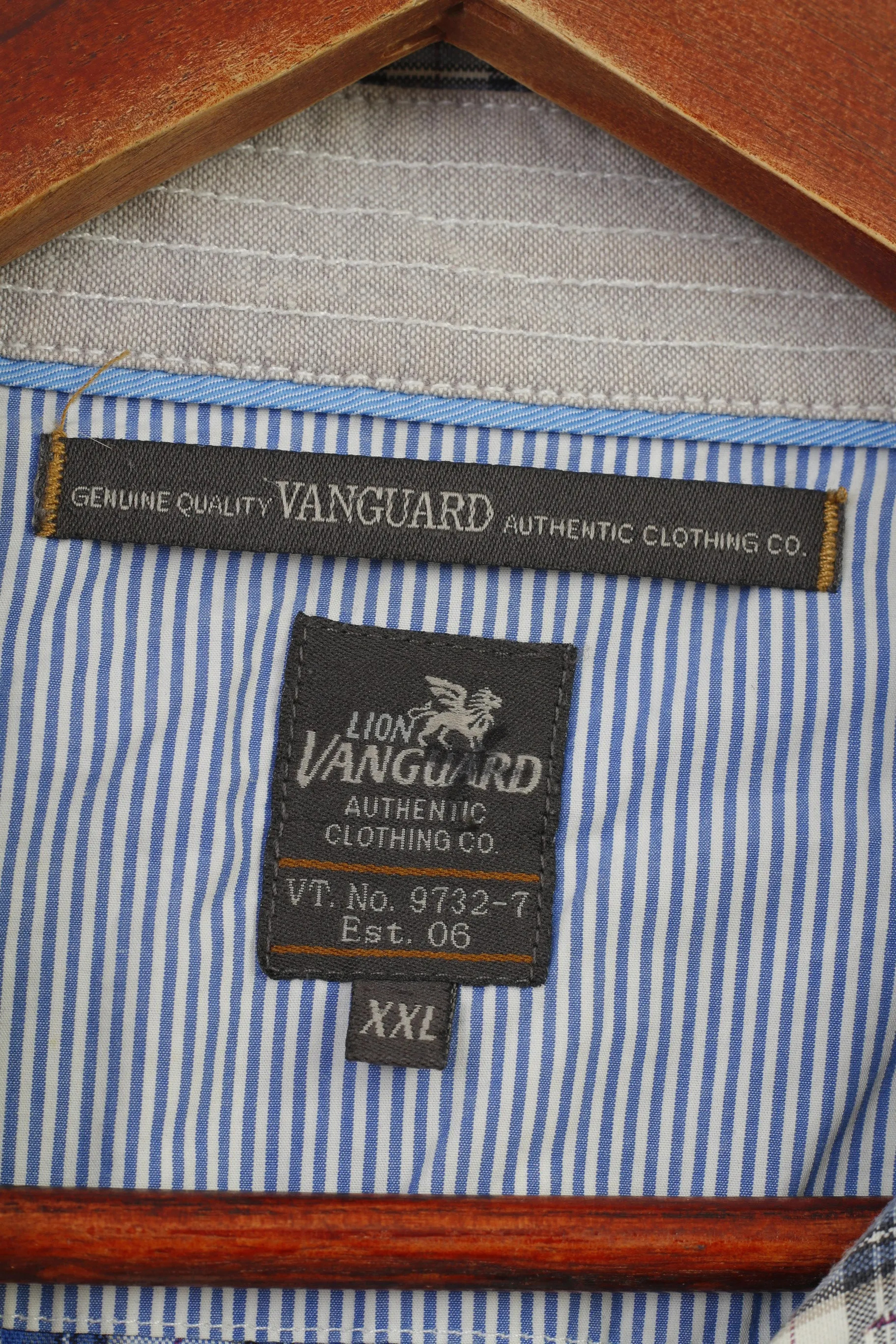 Lion Vanguard Men XXL Casual Shirt Checkered Blue Cotton  Genuine Quality Pockets Long Sleeve Top