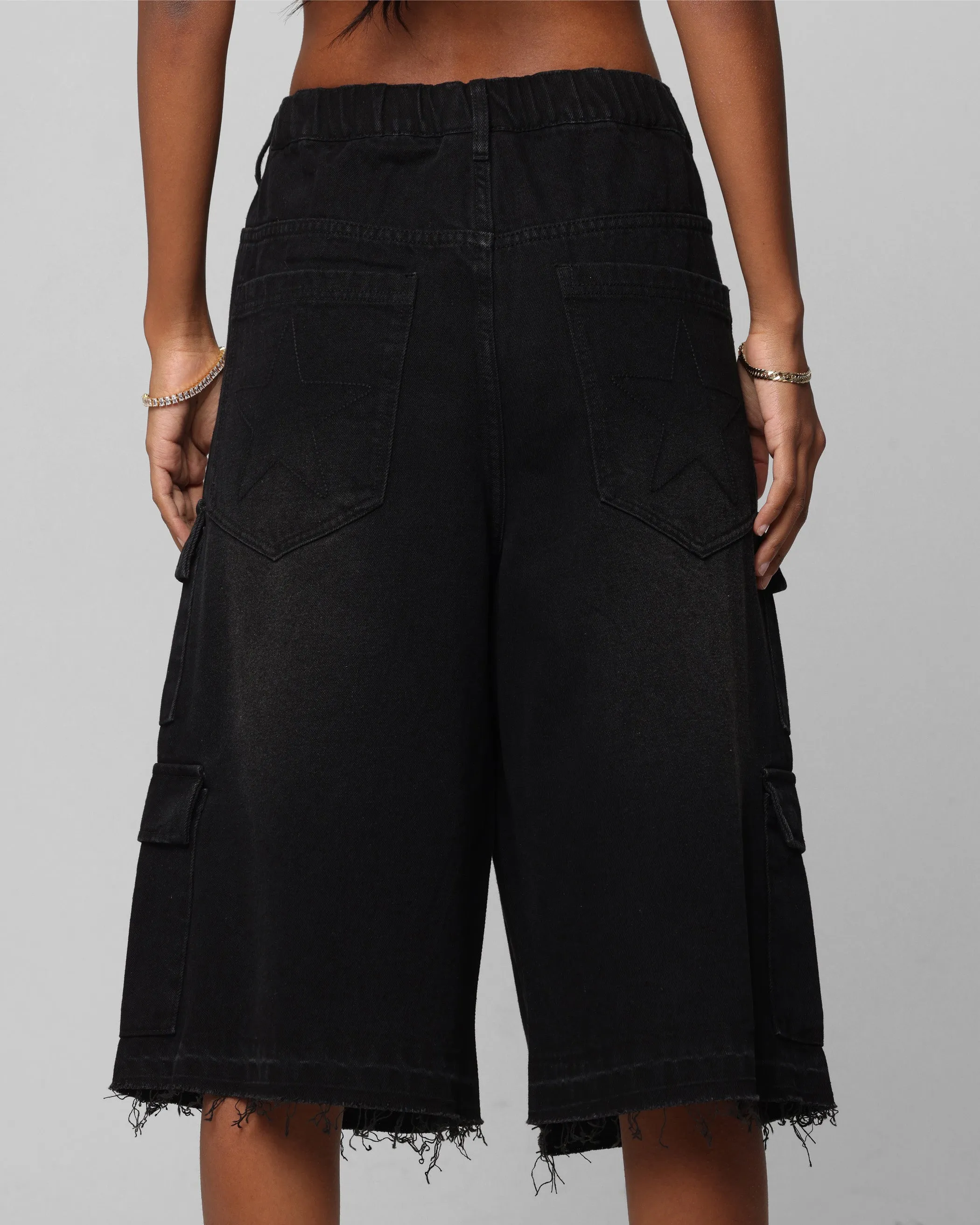 Loiter 3 Quarter Pants Washed Black