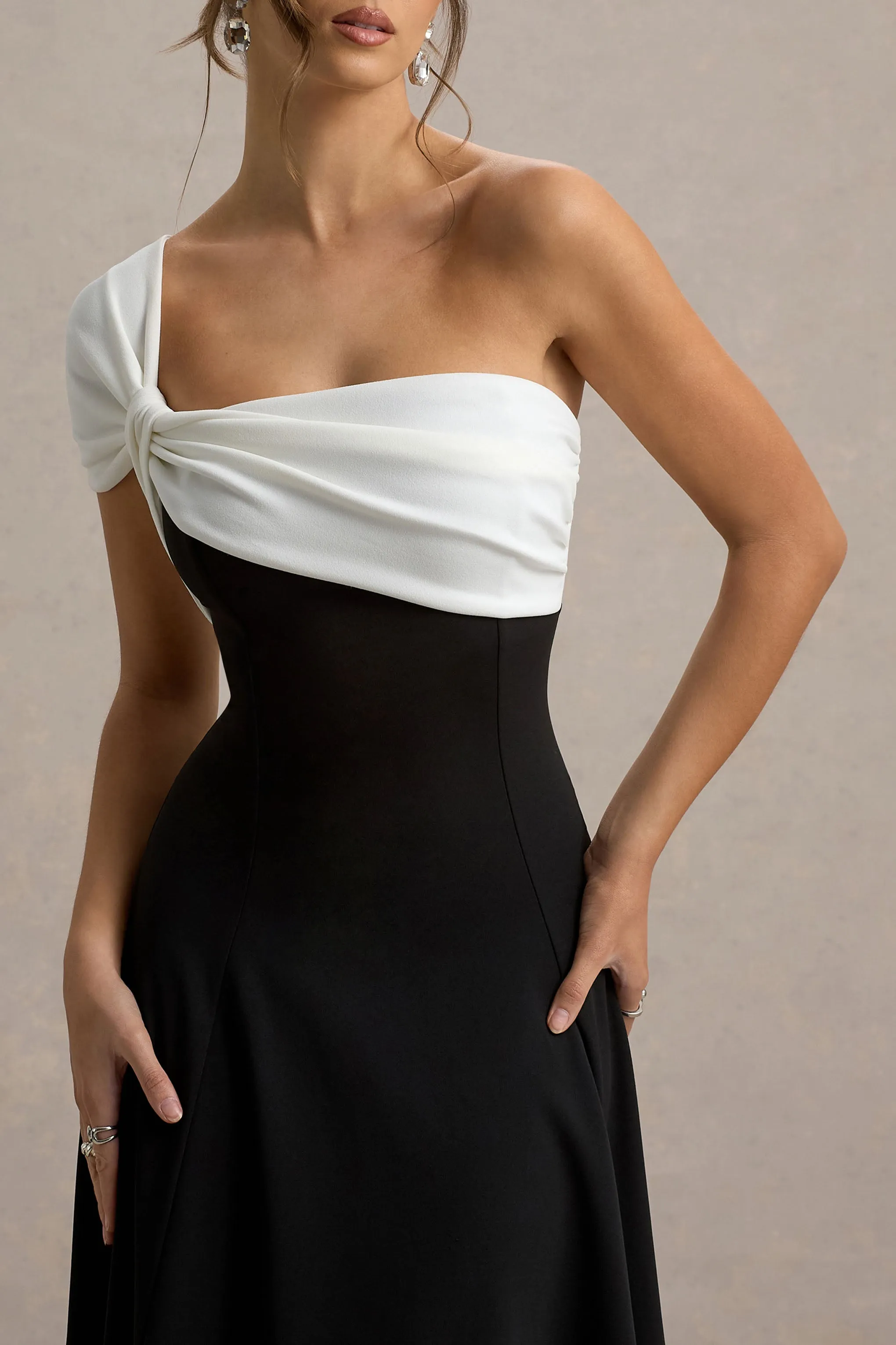 Malta | Black & White One-Shoulder Midi Dress Club L London