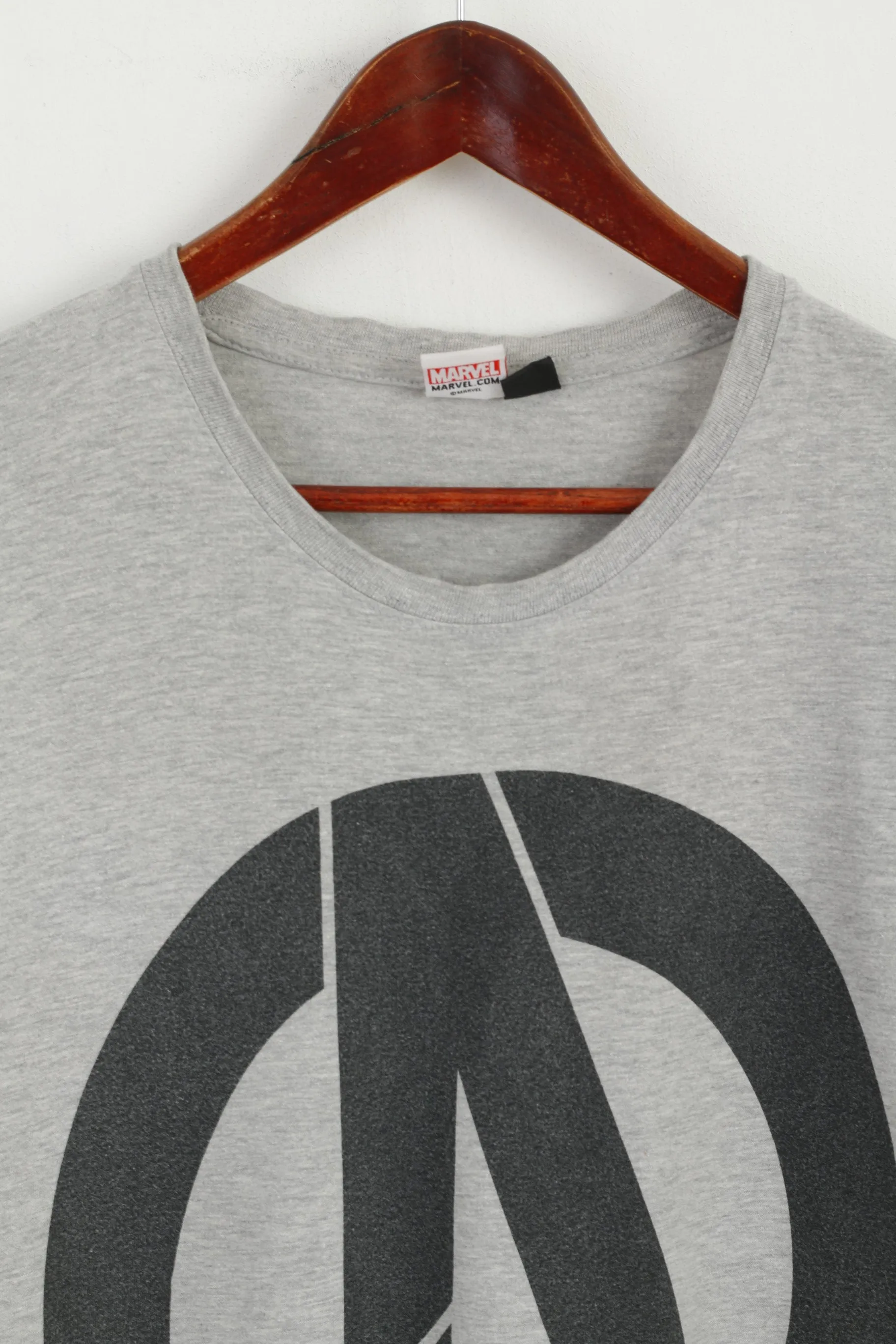 Marvel Avengers Men L T- Shirt Grey Cotton Graphic Big Logo Crew Neck Top