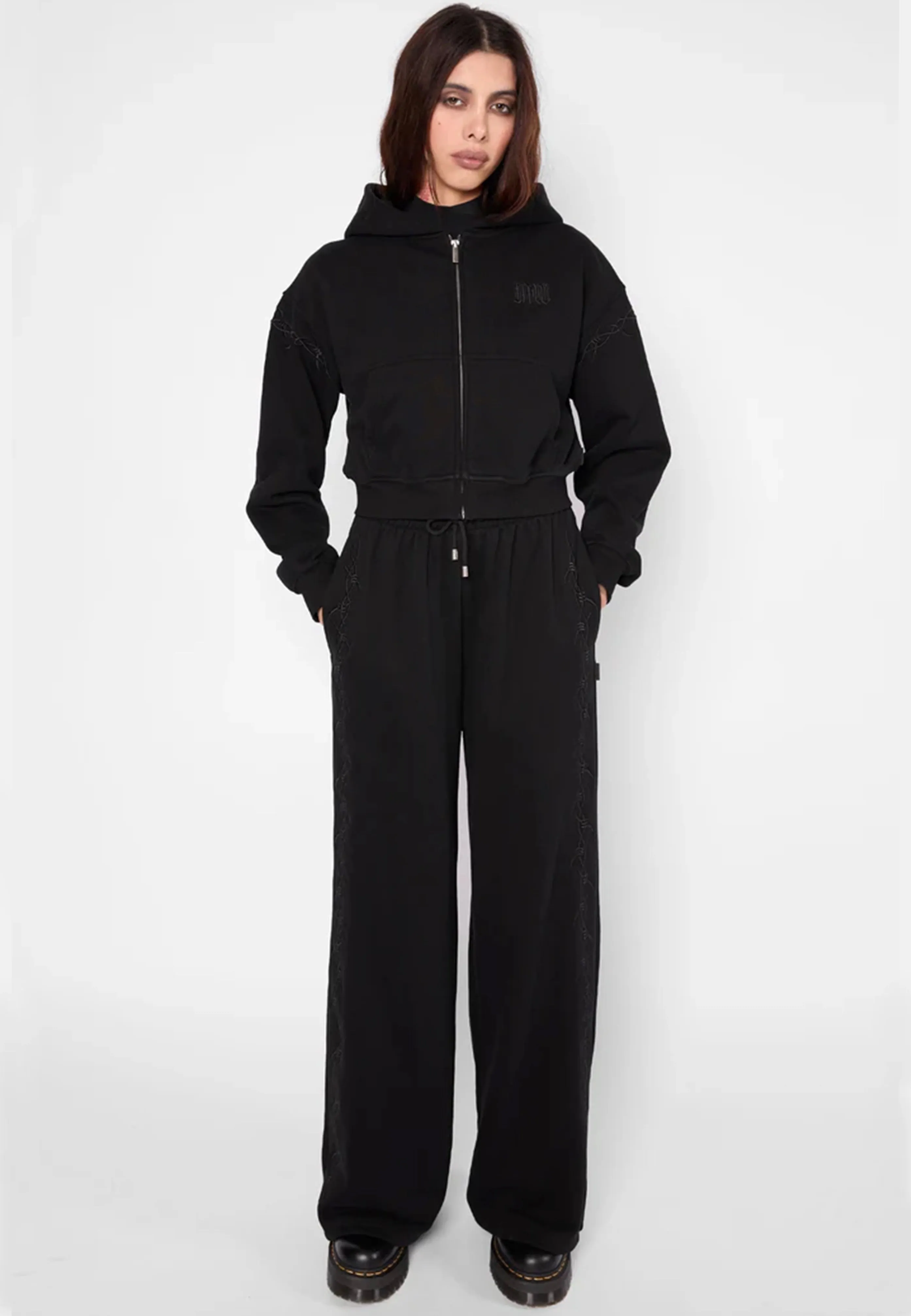 Mary Wyatt - Immure Cropped Black - Zipper