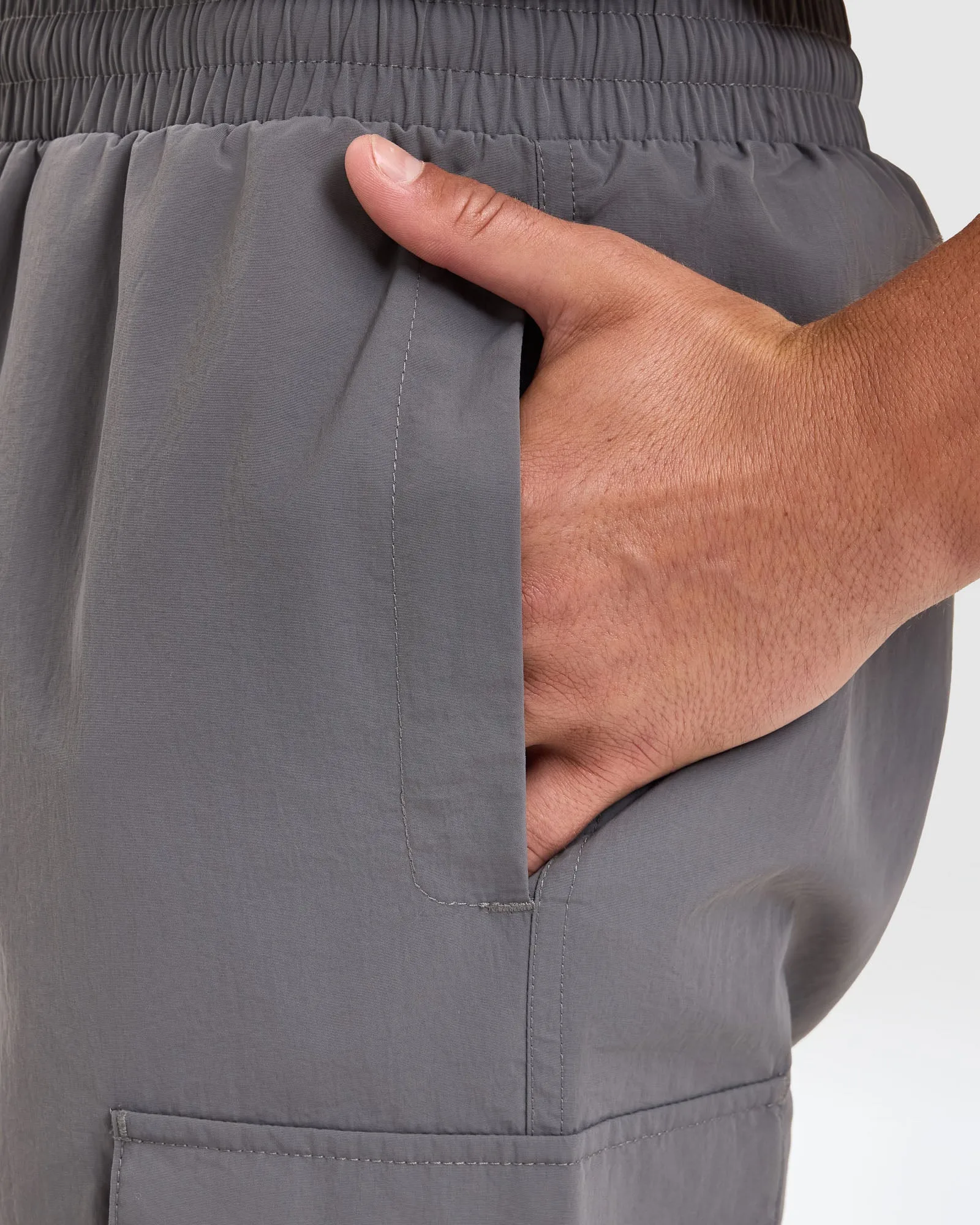 Men's Clean Getaway Cargo Pants -FILA
