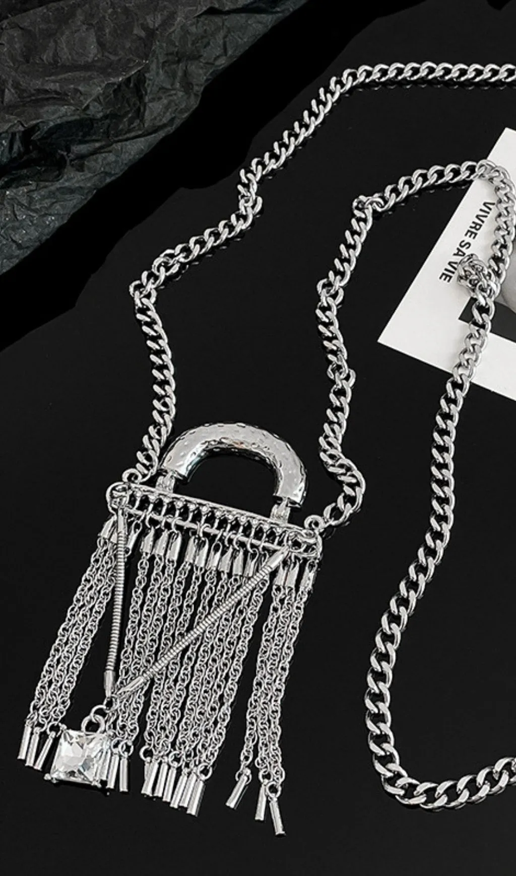 METAL TASSEL CROSSBODY CHAIN BAG Gloria Lanvin