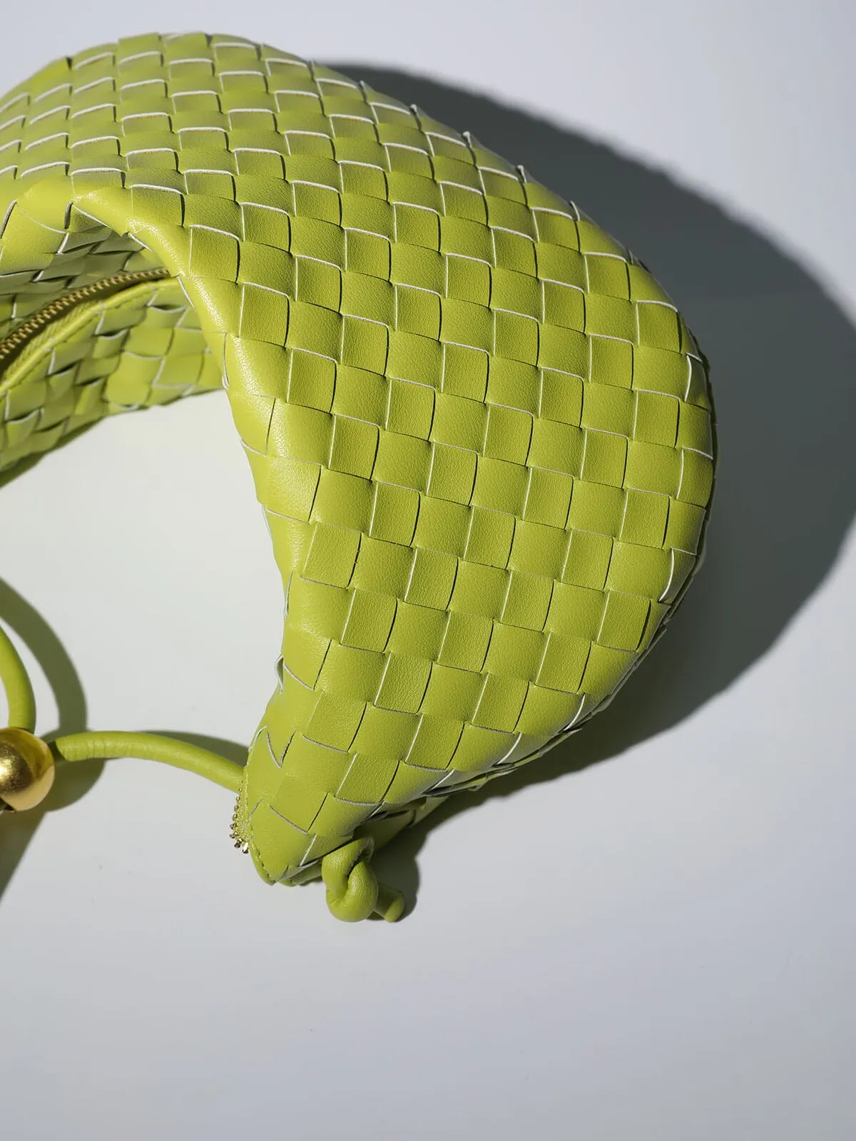 MIDGE WOVEN DRAWSTRING BAG IN GREEN Gloria Lanvin